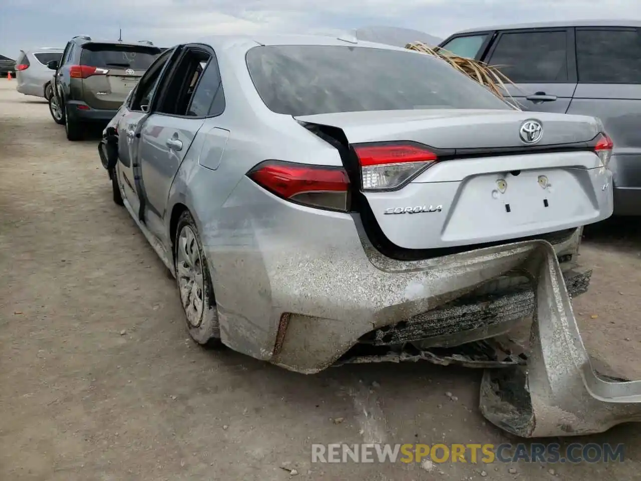 3 Photograph of a damaged car JTDEPMAE5NJ214261 TOYOTA COROLLA 2022