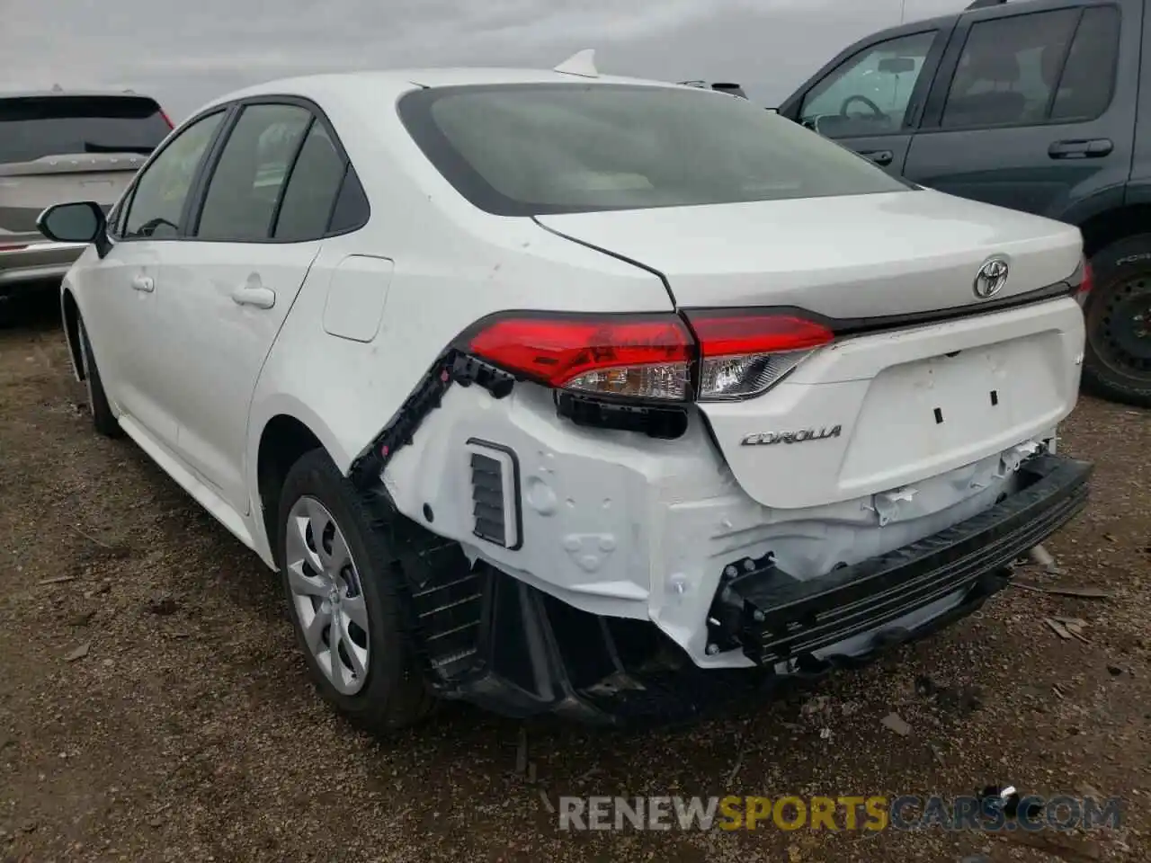 3 Photograph of a damaged car JTDEPMAE6N3004286 TOYOTA COROLLA 2022