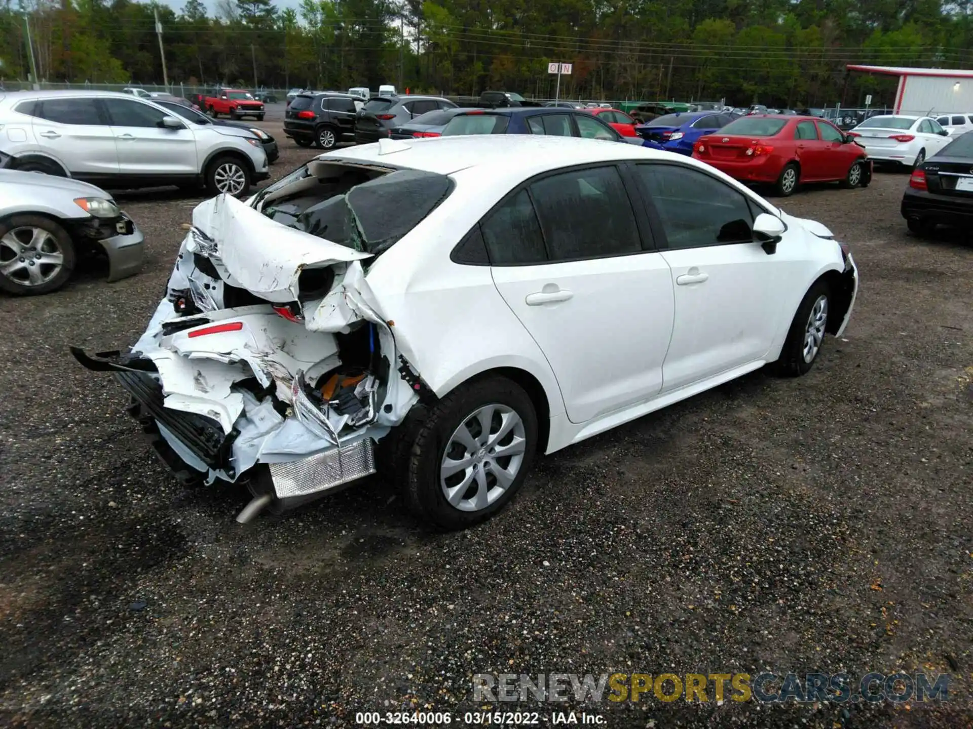 4 Photograph of a damaged car JTDEPMAE6NJ193839 TOYOTA COROLLA 2022