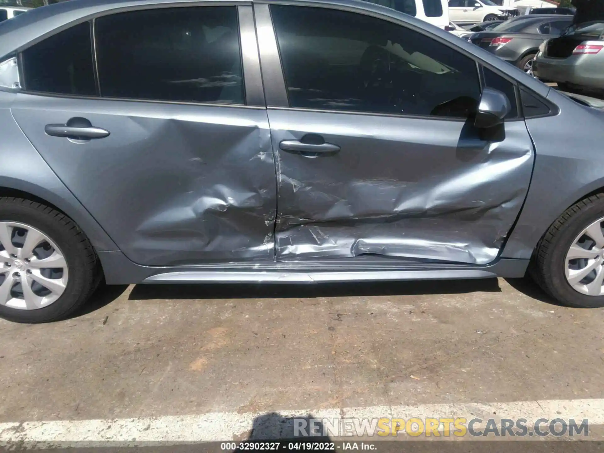 6 Photograph of a damaged car JTDEPMAE6NJ203687 TOYOTA COROLLA 2022