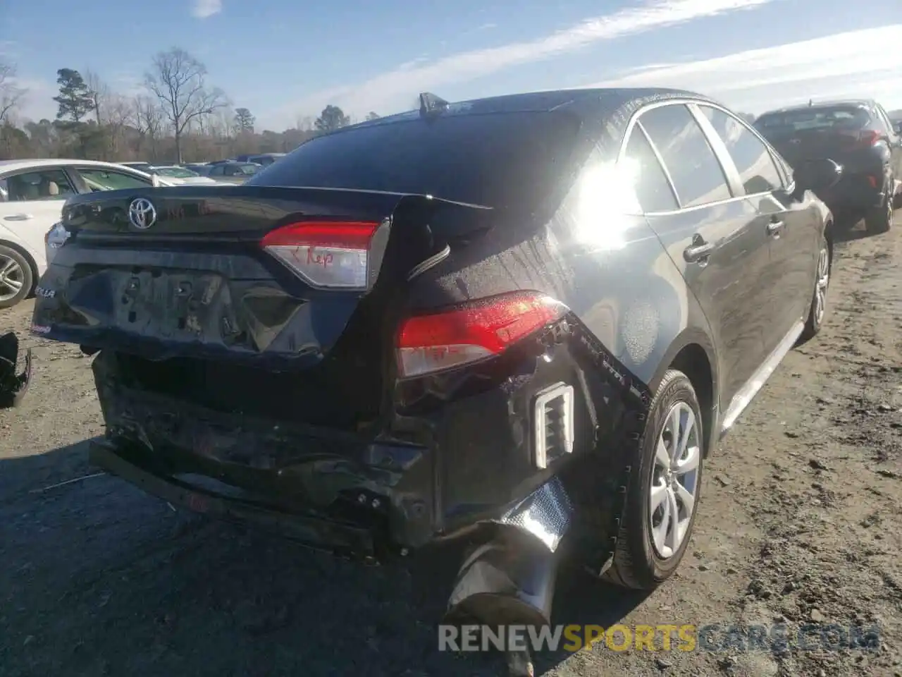 4 Photograph of a damaged car JTDEPMAE6NJ207352 TOYOTA COROLLA 2022