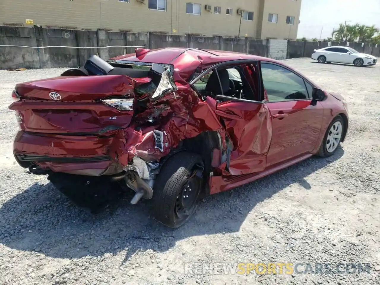 4 Photograph of a damaged car JTDEPMAE6NJ210042 TOYOTA COROLLA 2022