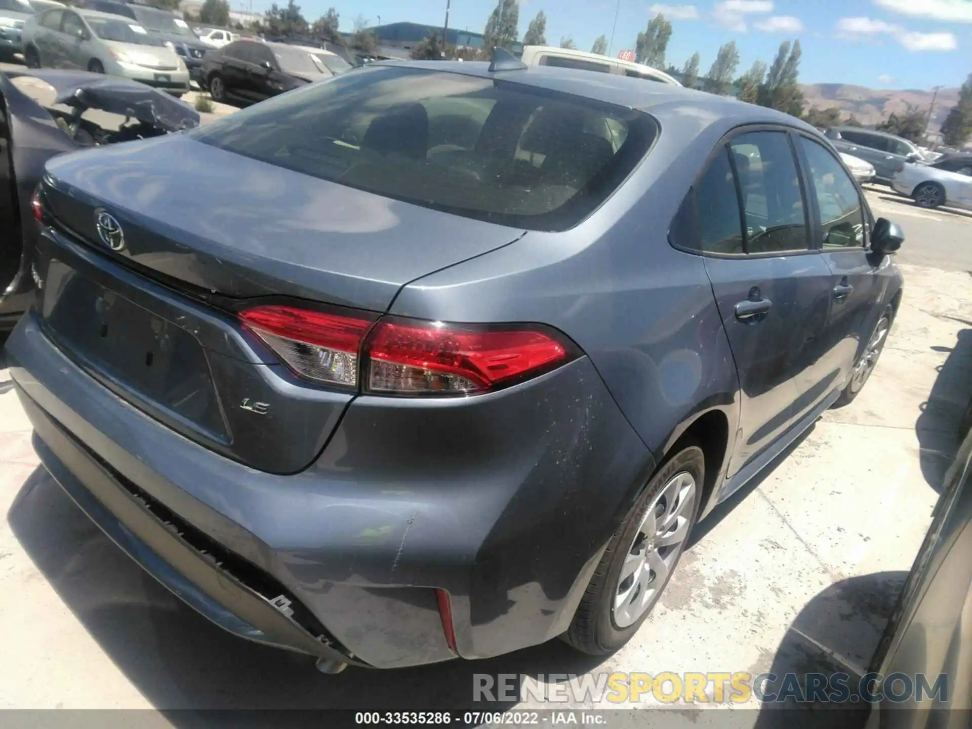 4 Photograph of a damaged car JTDEPMAE6NJ221266 TOYOTA COROLLA 2022