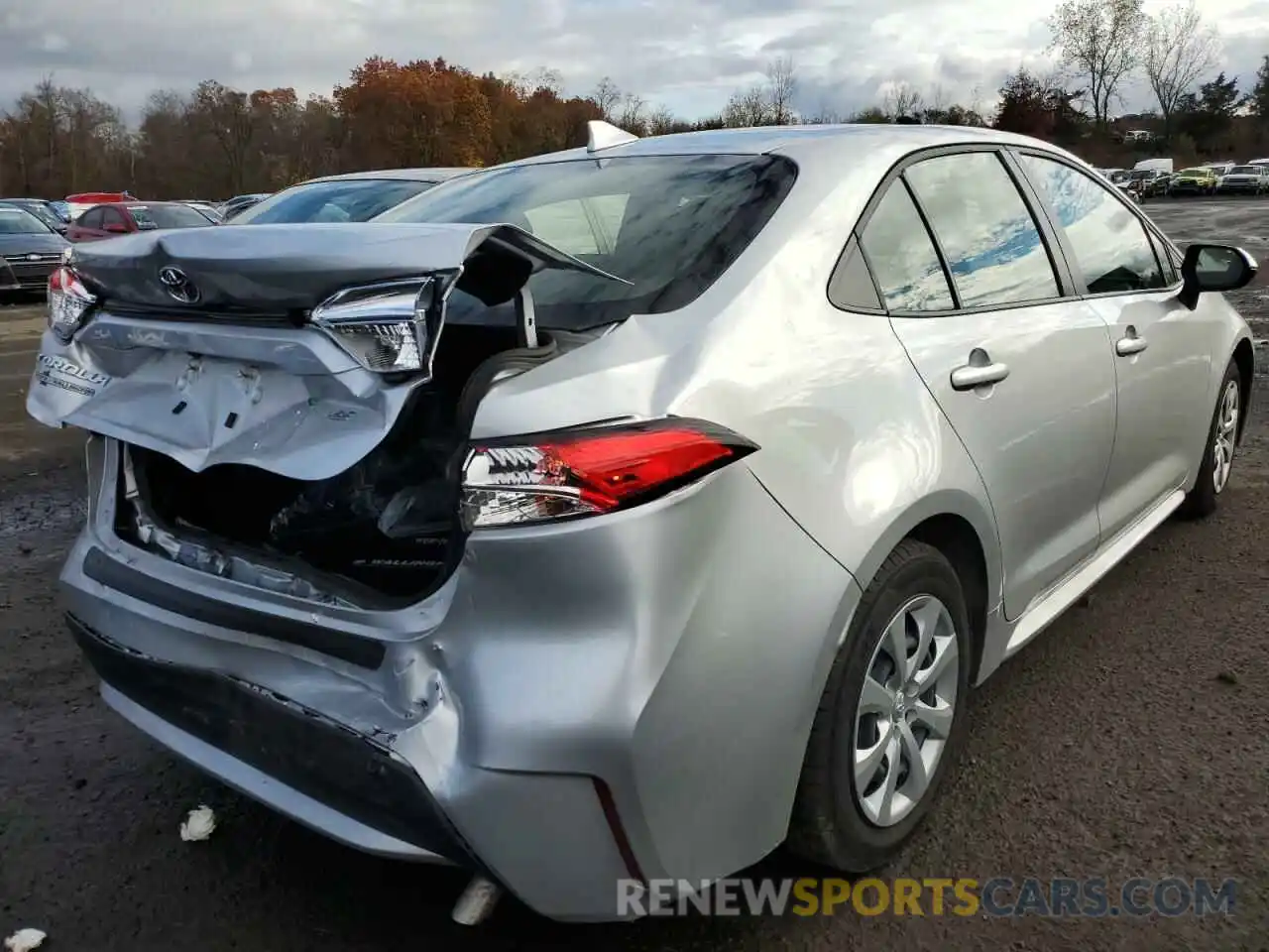 4 Photograph of a damaged car JTDEPMAE7N3000425 TOYOTA COROLLA 2022