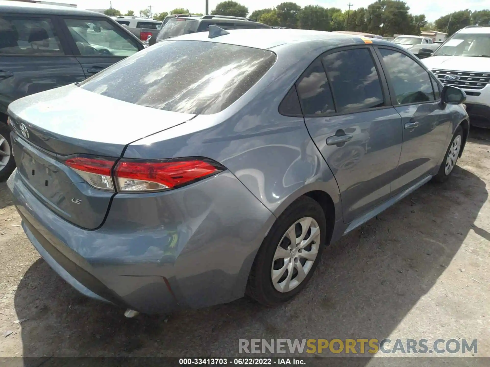 4 Photograph of a damaged car JTDEPMAE7N3000733 TOYOTA COROLLA 2022