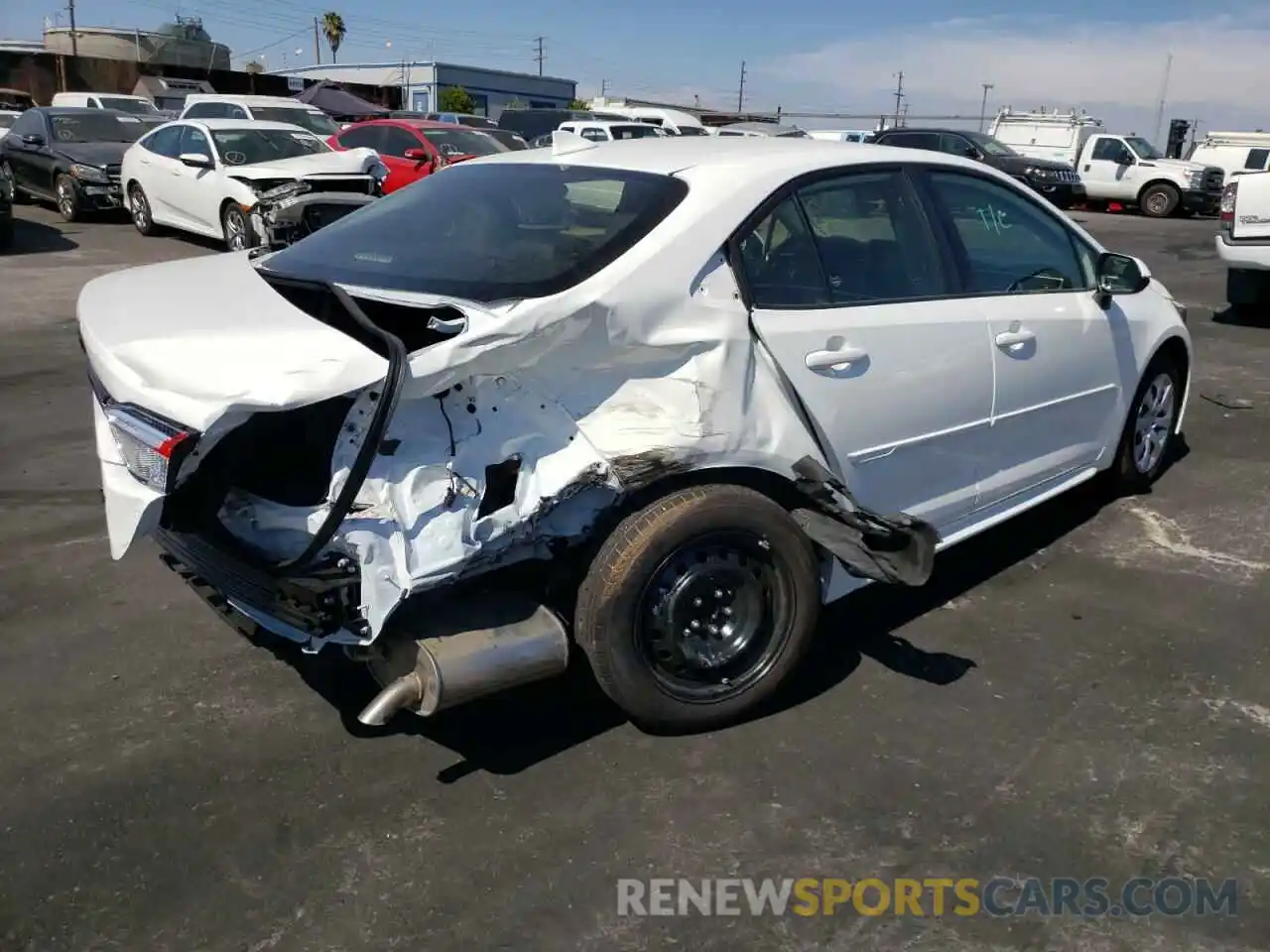 4 Photograph of a damaged car JTDEPMAE7N3011120 TOYOTA COROLLA 2022