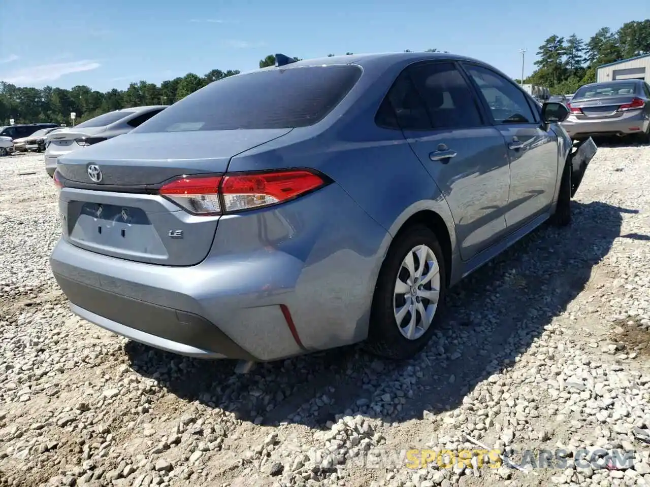 4 Photograph of a damaged car JTDEPMAE7N3014812 TOYOTA COROLLA 2022