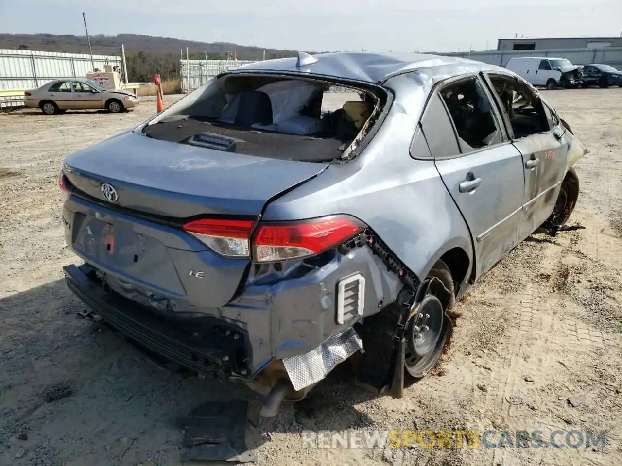 4 Photograph of a damaged car JTDEPMAE7NJ195048 TOYOTA COROLLA 2022