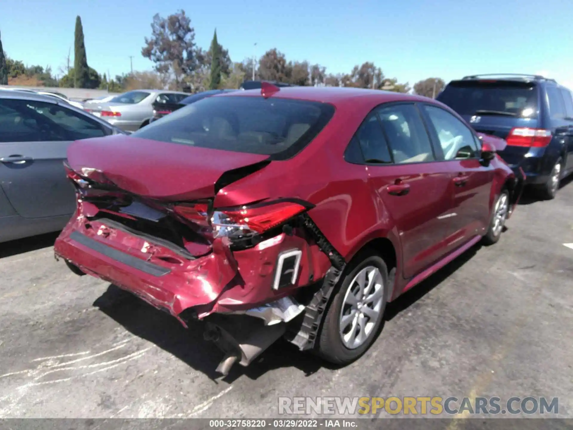 4 Photograph of a damaged car JTDEPMAE7NJ197608 TOYOTA COROLLA 2022