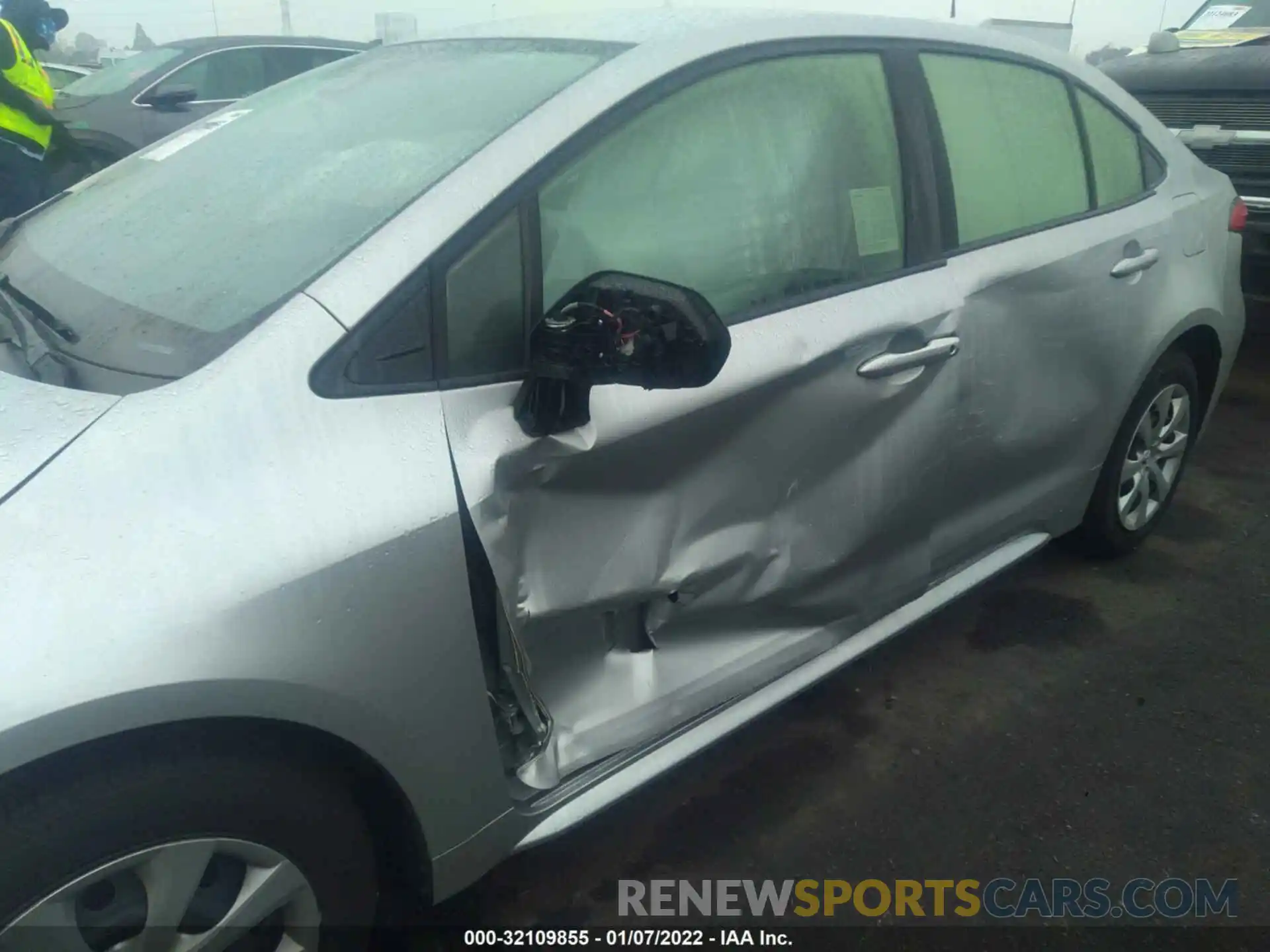 6 Photograph of a damaged car JTDEPMAE7NJ198693 TOYOTA COROLLA 2022