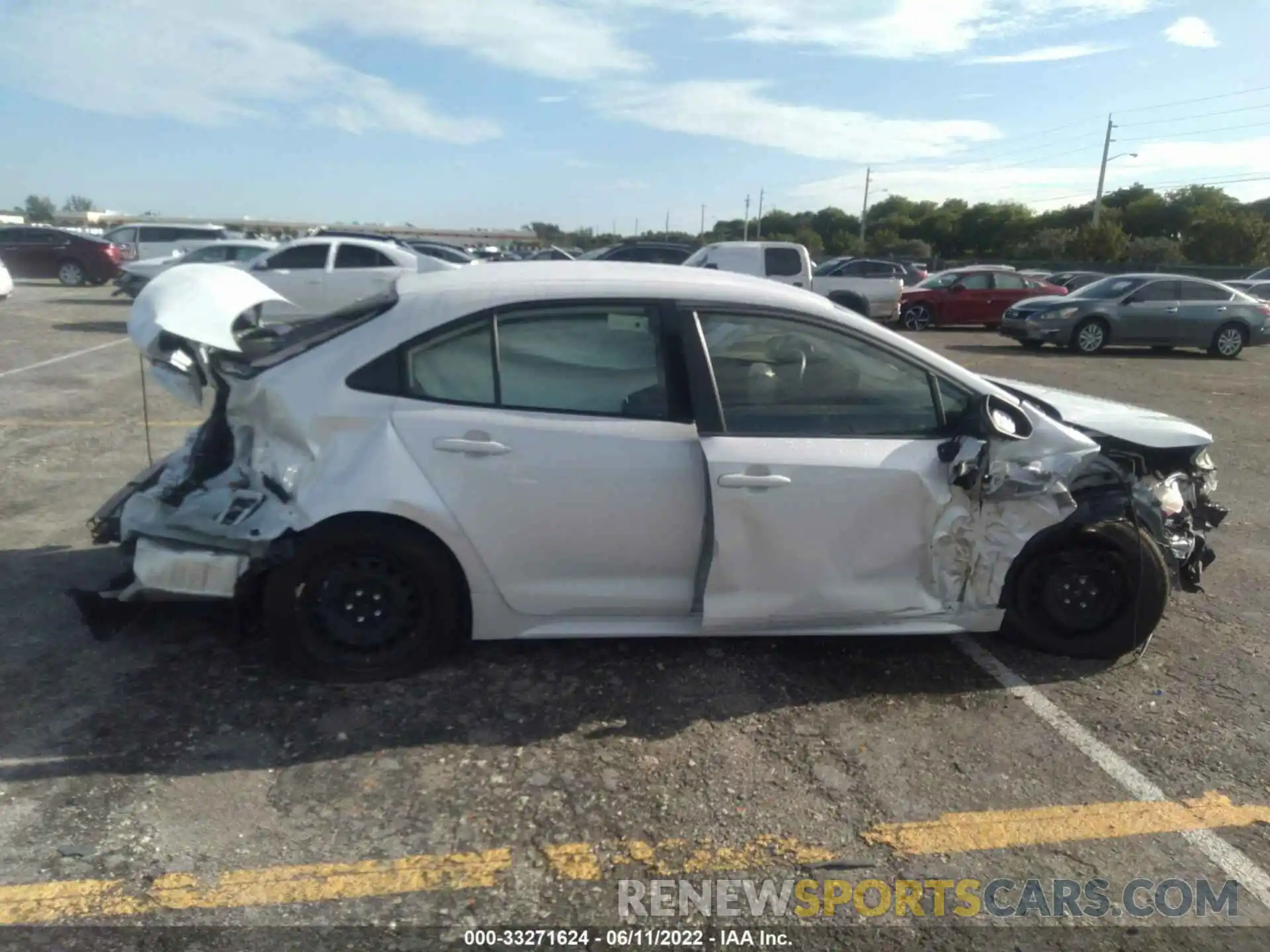 6 Photograph of a damaged car JTDEPMAE7NJ208980 TOYOTA COROLLA 2022