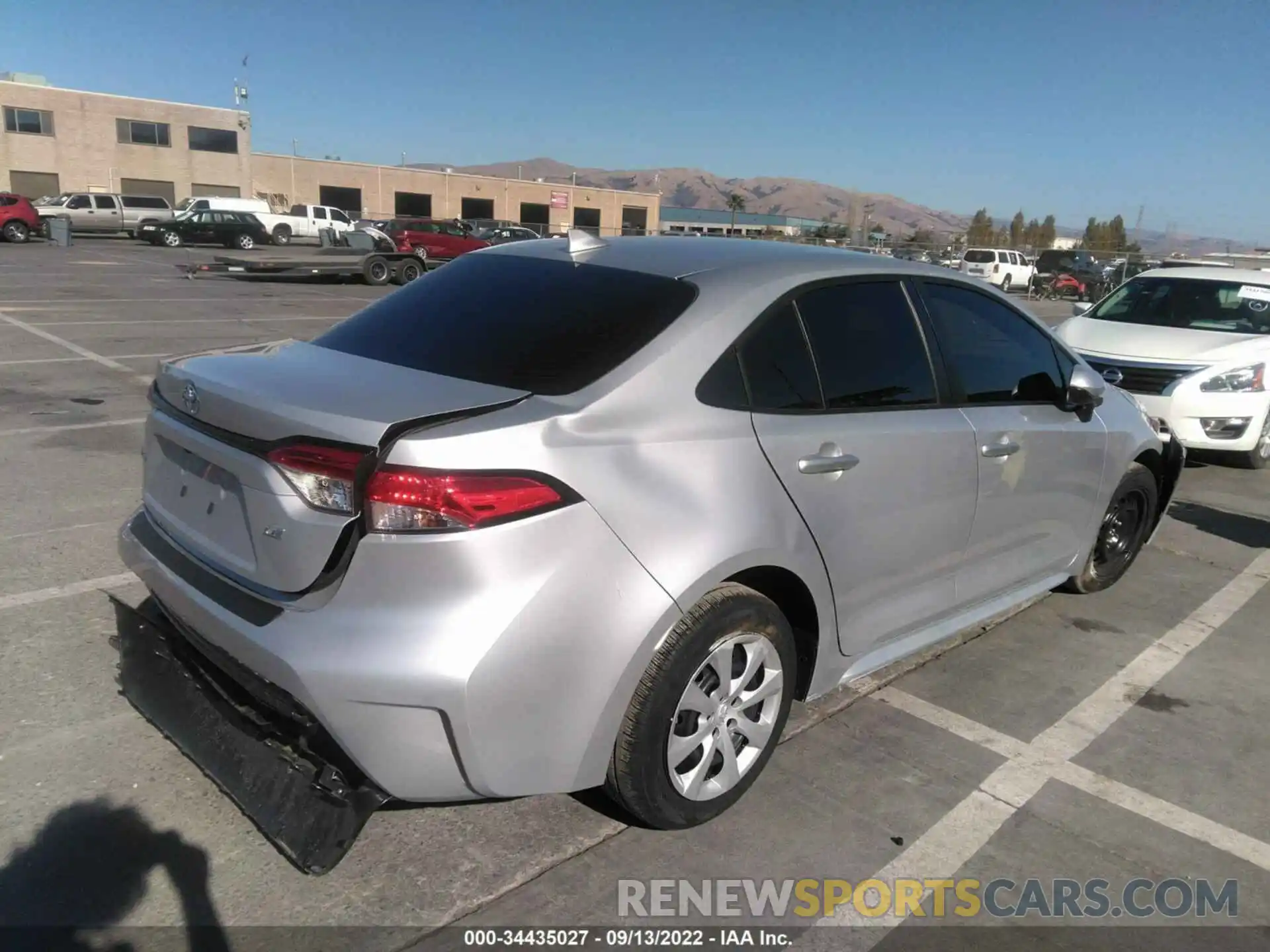 4 Photograph of a damaged car JTDEPMAE8N3023597 TOYOTA COROLLA 2022