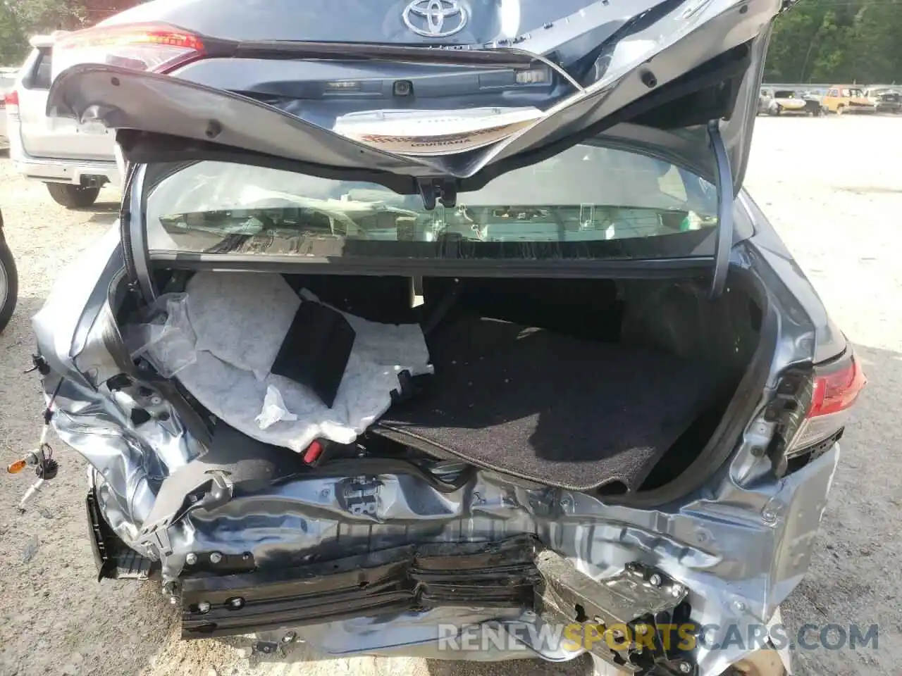 9 Photograph of a damaged car JTDEPMAE8NJ190439 TOYOTA COROLLA 2022