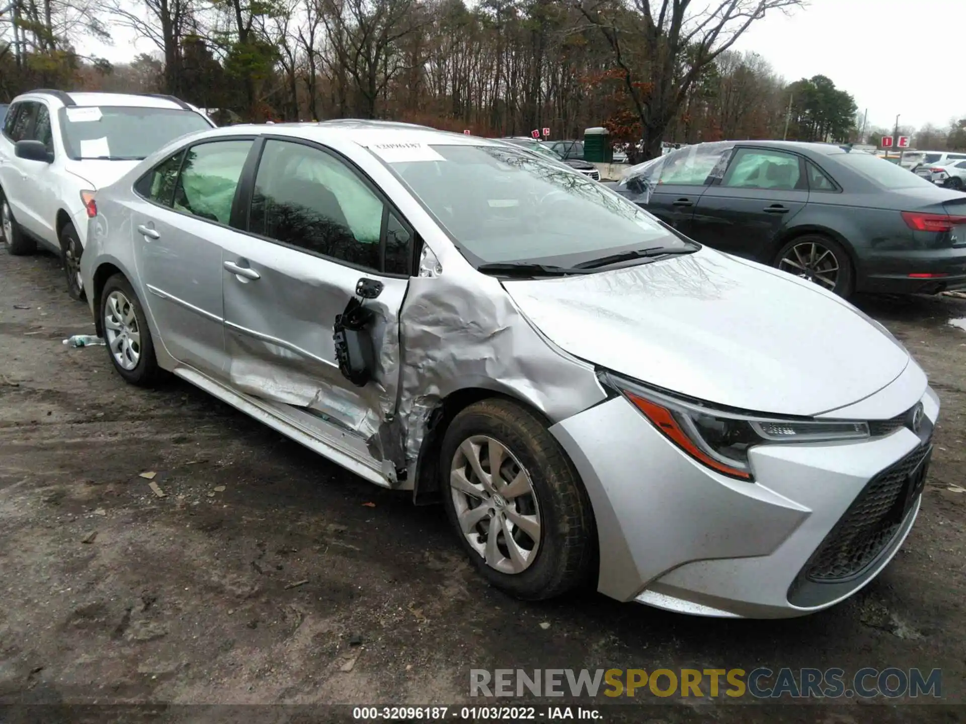 1 Photograph of a damaged car JTDEPMAE8NJ204145 TOYOTA COROLLA 2022