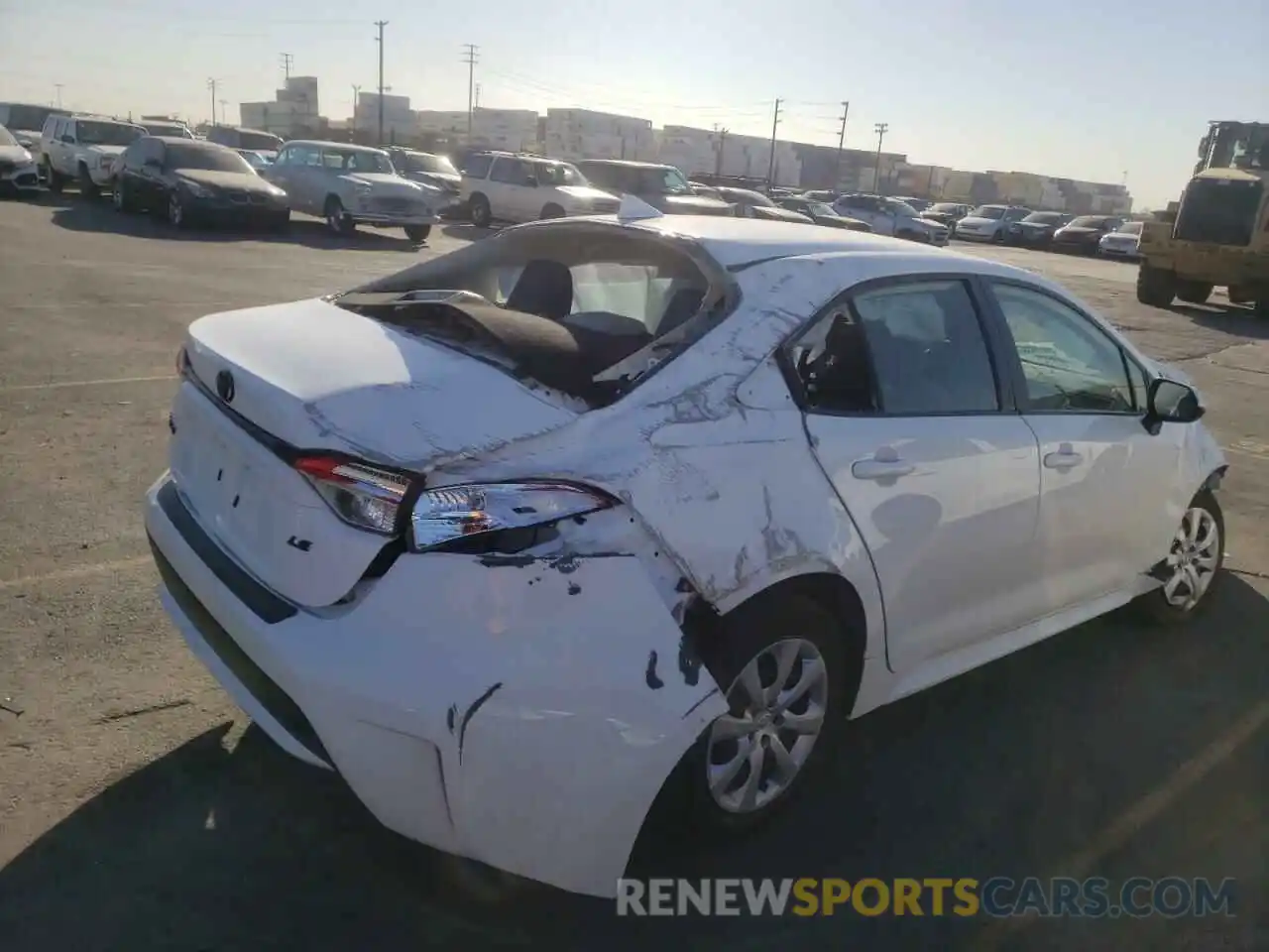 4 Photograph of a damaged car JTDEPMAE8NJ205246 TOYOTA COROLLA 2022