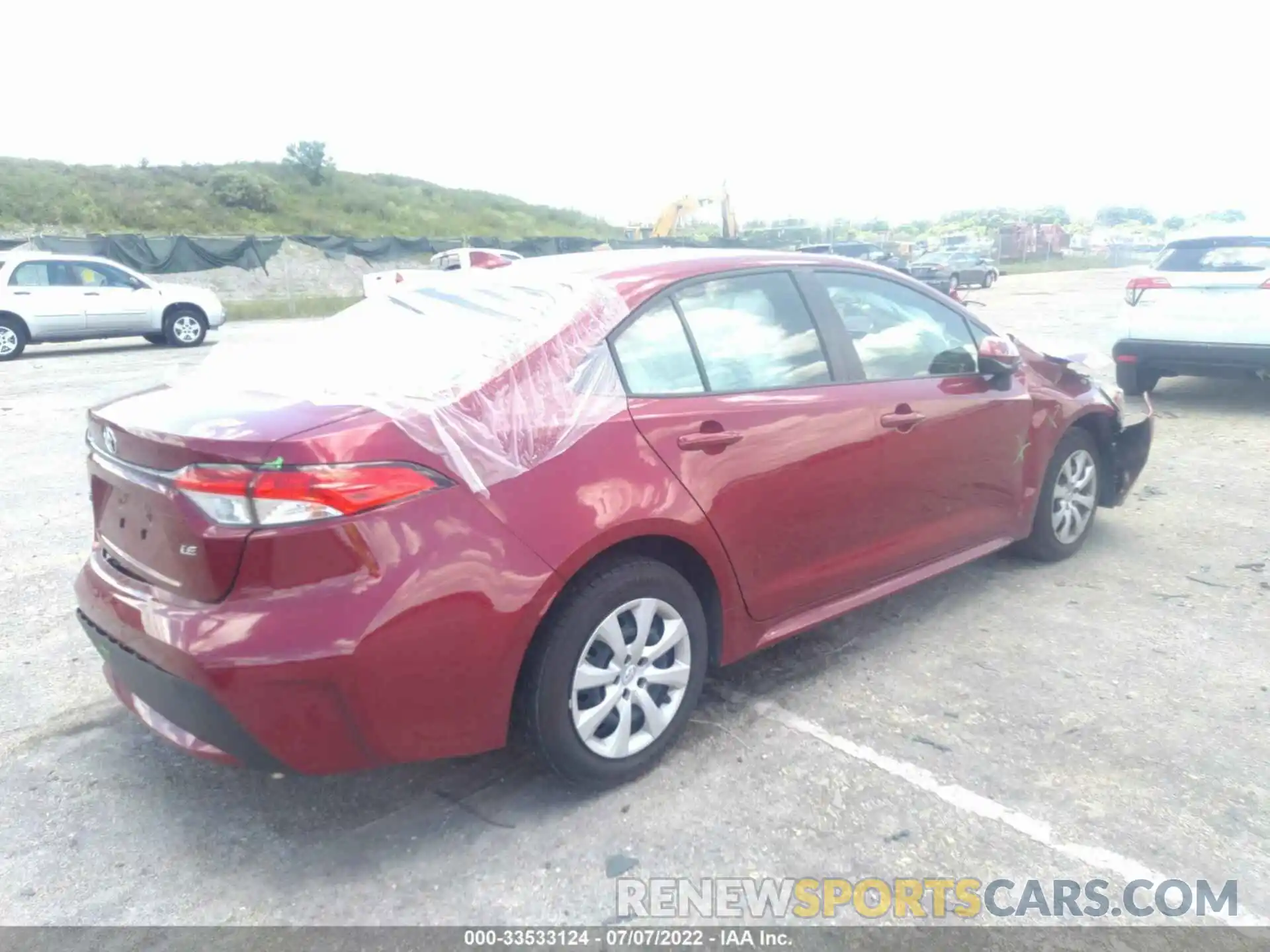 4 Photograph of a damaged car JTDEPMAE8NJ214142 TOYOTA COROLLA 2022