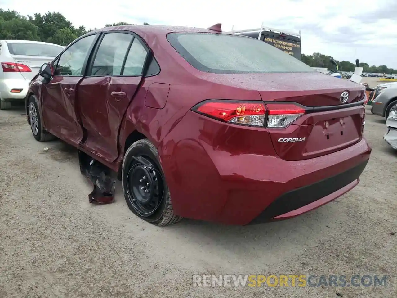 3 Photograph of a damaged car JTDEPMAE8NJ216926 TOYOTA COROLLA 2022