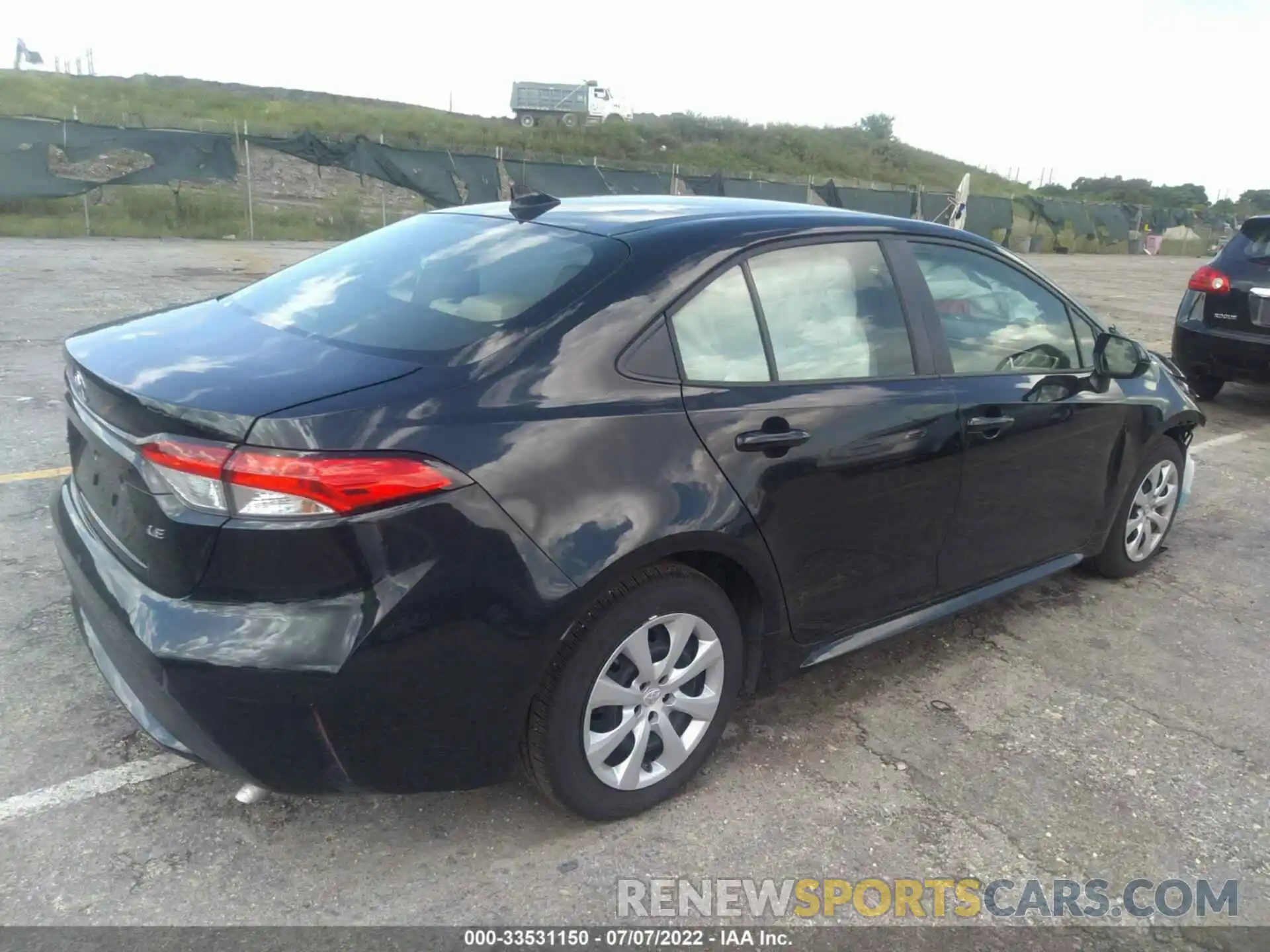 4 Photograph of a damaged car JTDEPMAE8NJ222418 TOYOTA COROLLA 2022