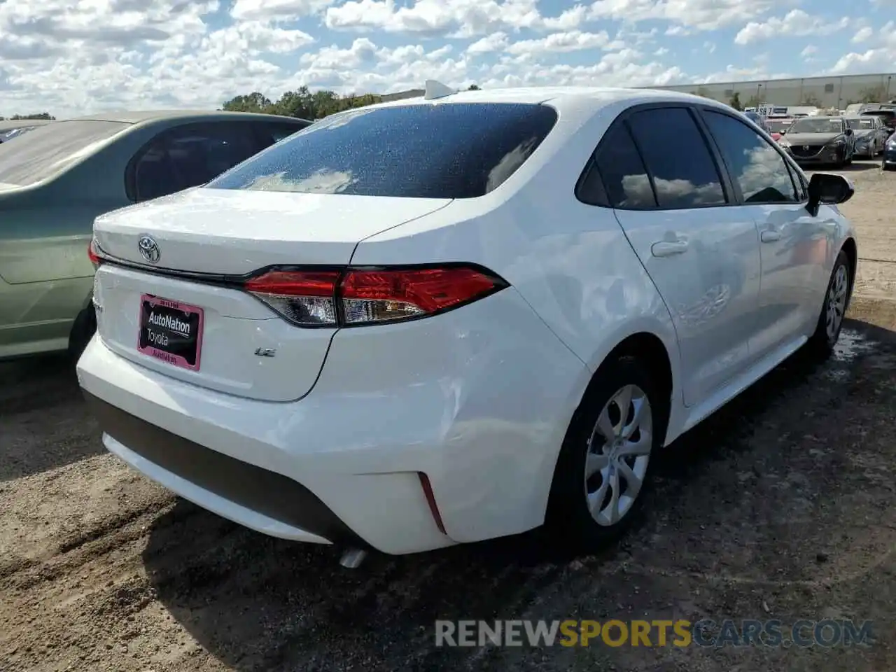 4 Photograph of a damaged car JTDEPMAE9N3001222 TOYOTA COROLLA 2022