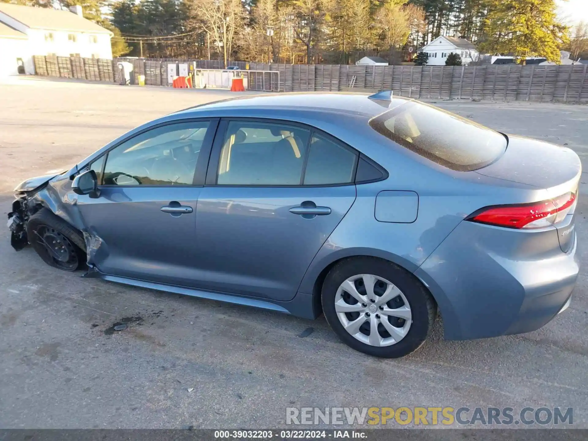 14 Photograph of a damaged car JTDEPMAE9N3011734 TOYOTA COROLLA 2022