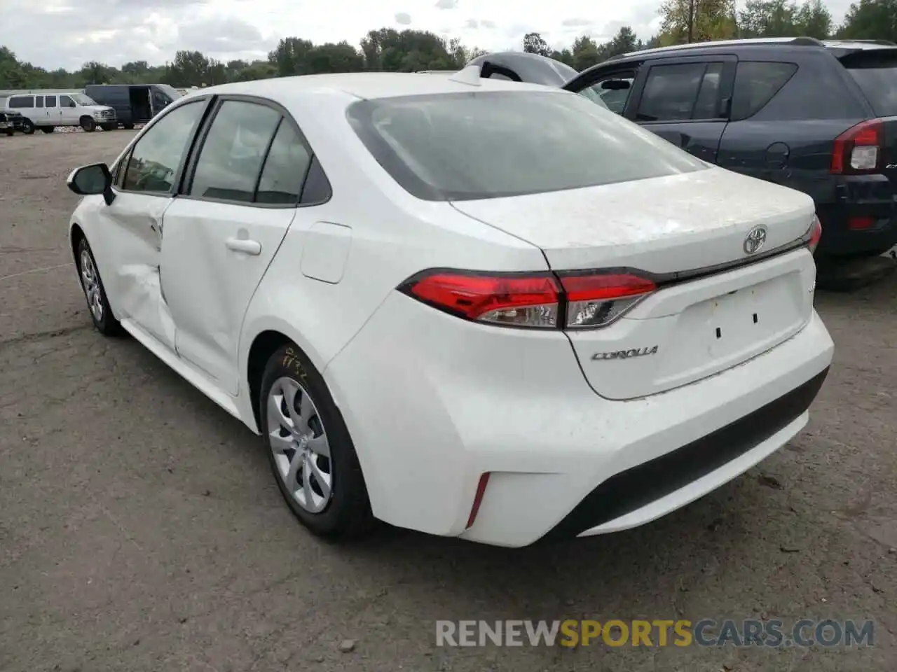 3 Photograph of a damaged car JTDEPMAE9N3017713 TOYOTA COROLLA 2022