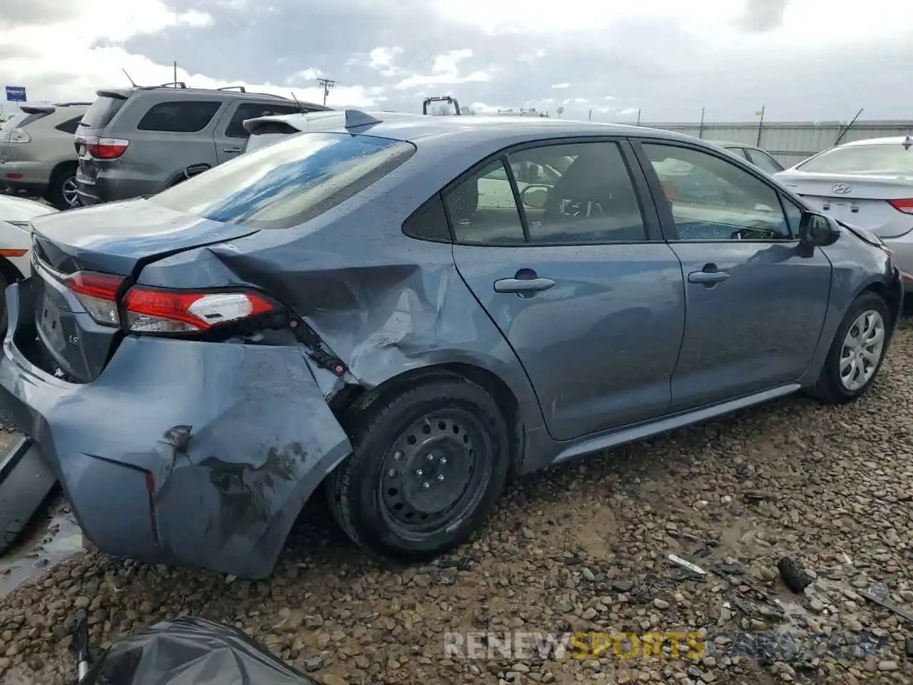 3 Photograph of a damaged car JTDEPMAE9N3020255 TOYOTA COROLLA 2022