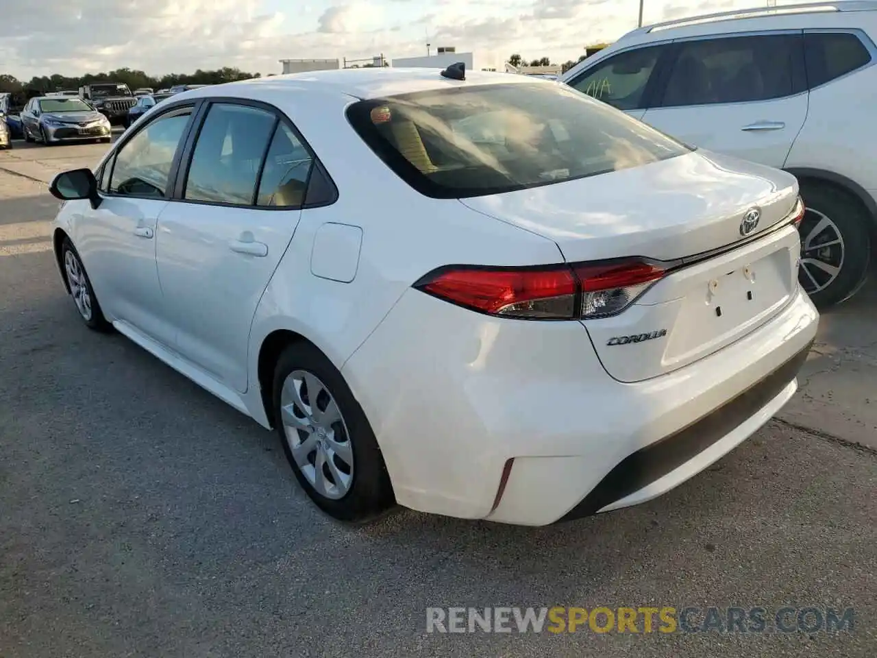 3 Photograph of a damaged car JTDEPMAE9N3025195 TOYOTA COROLLA 2022