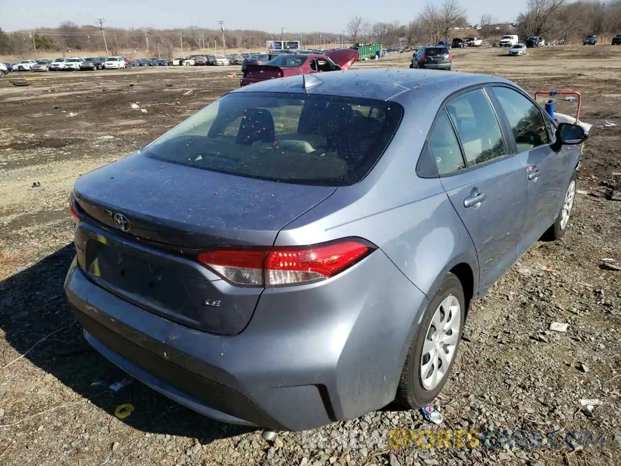 4 Photograph of a damaged car JTDEPMAE9NJ193060 TOYOTA COROLLA 2022