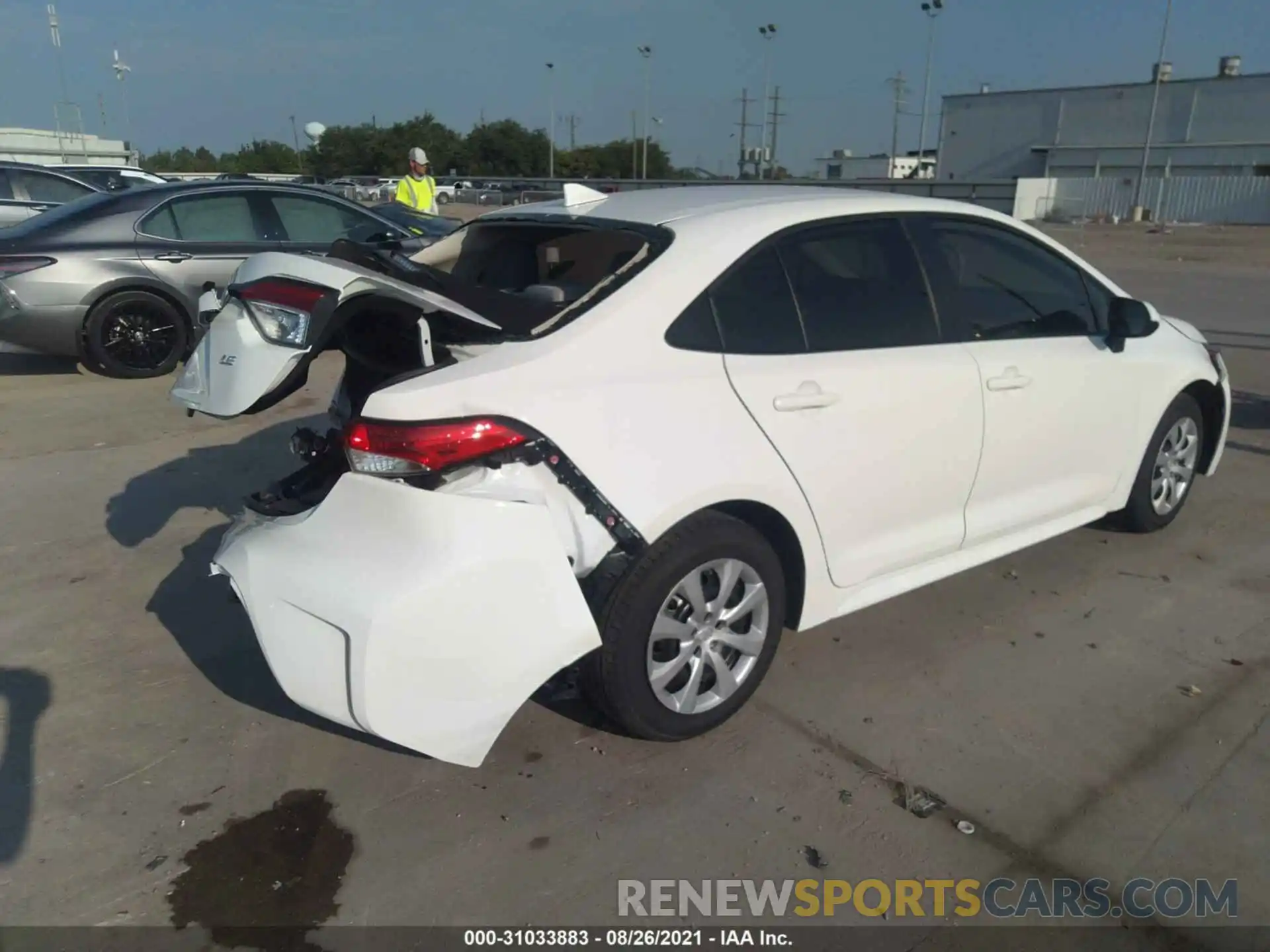 4 Photograph of a damaged car JTDEPMAE9NJ195682 TOYOTA COROLLA 2022