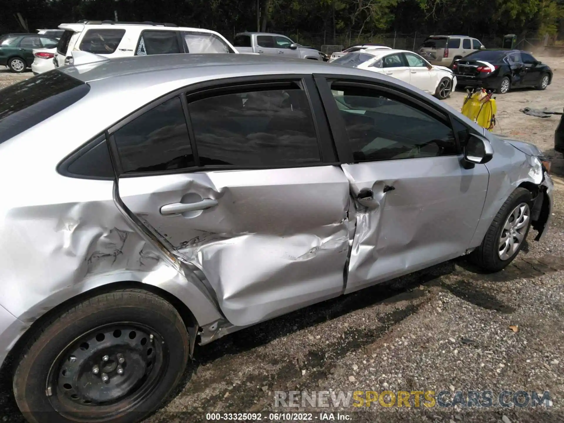 6 Photograph of a damaged car JTDEPMAE9NJ199036 TOYOTA COROLLA 2022