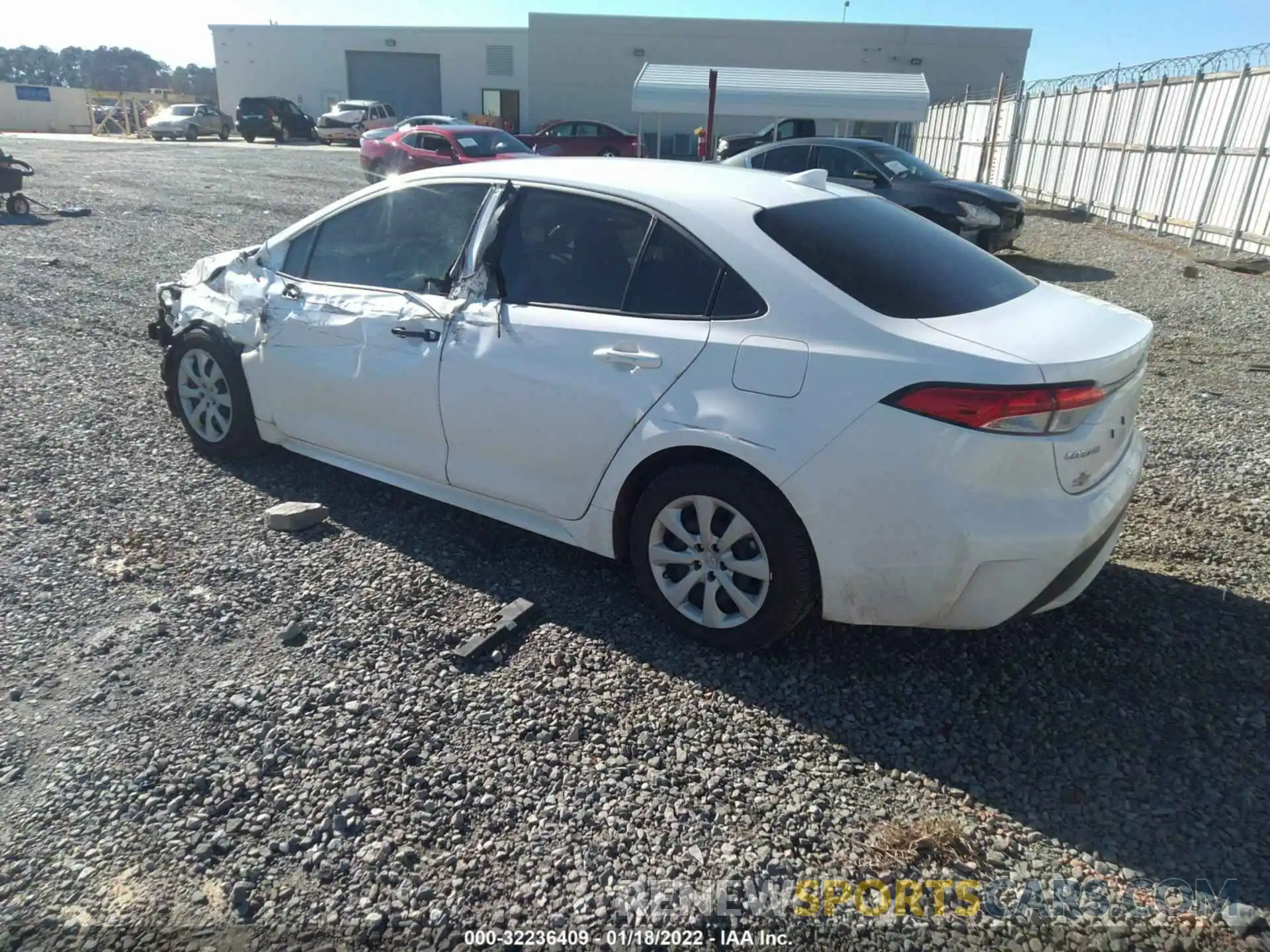 3 Photograph of a damaged car JTDEPMAE9NJ199862 TOYOTA COROLLA 2022