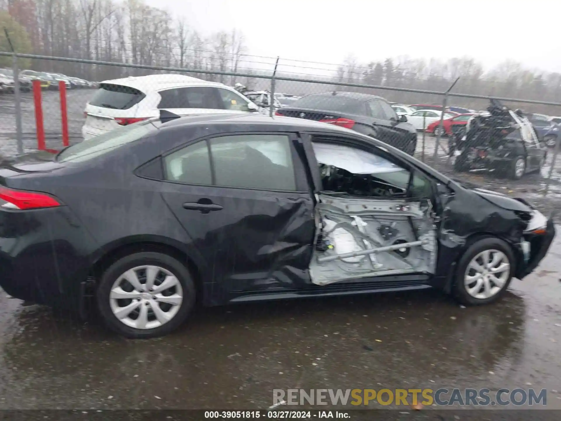 14 Photograph of a damaged car JTDEPMAE9NJ200802 TOYOTA COROLLA 2022