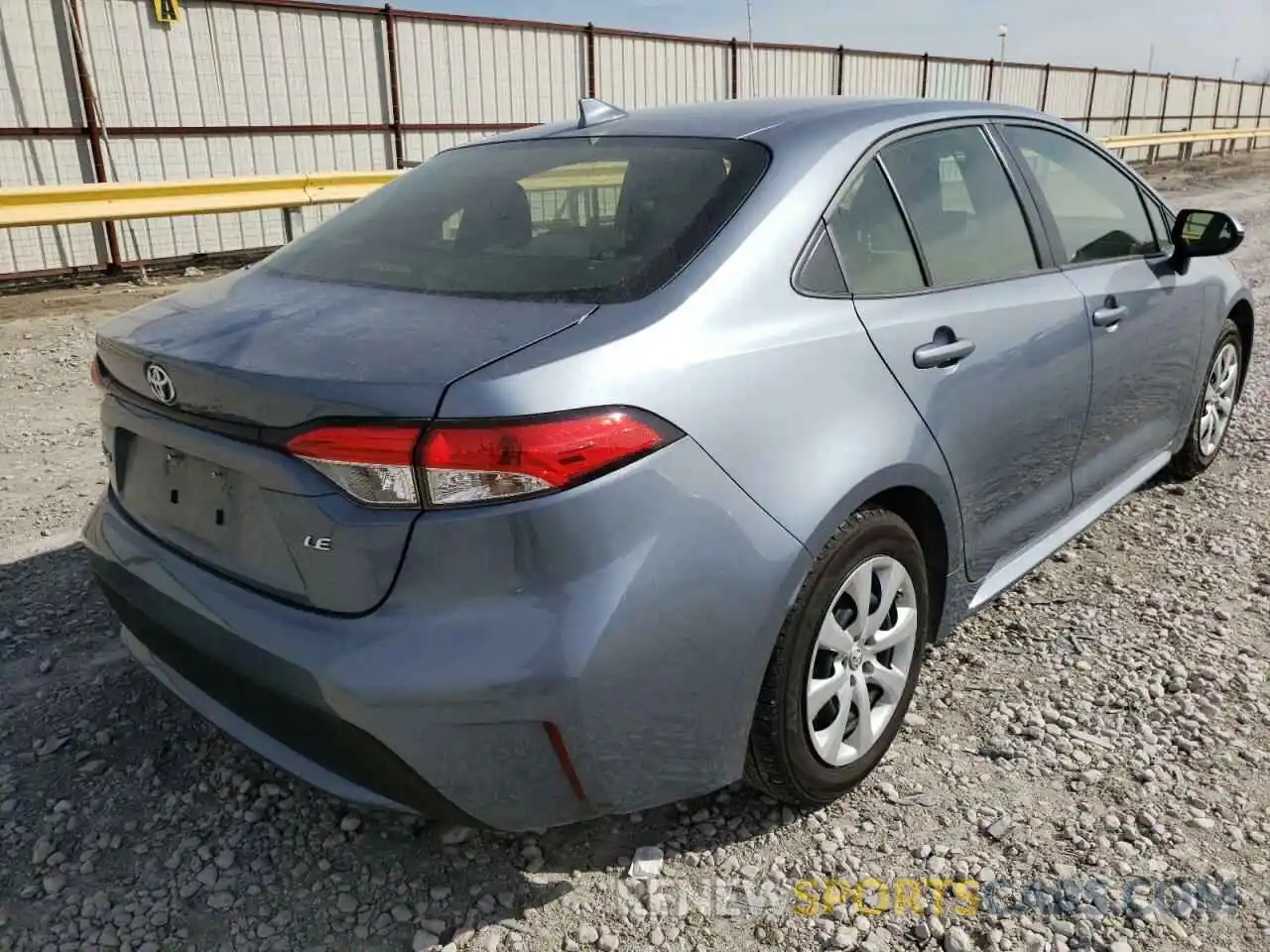 4 Photograph of a damaged car JTDEPMAE9NJ202369 TOYOTA COROLLA 2022