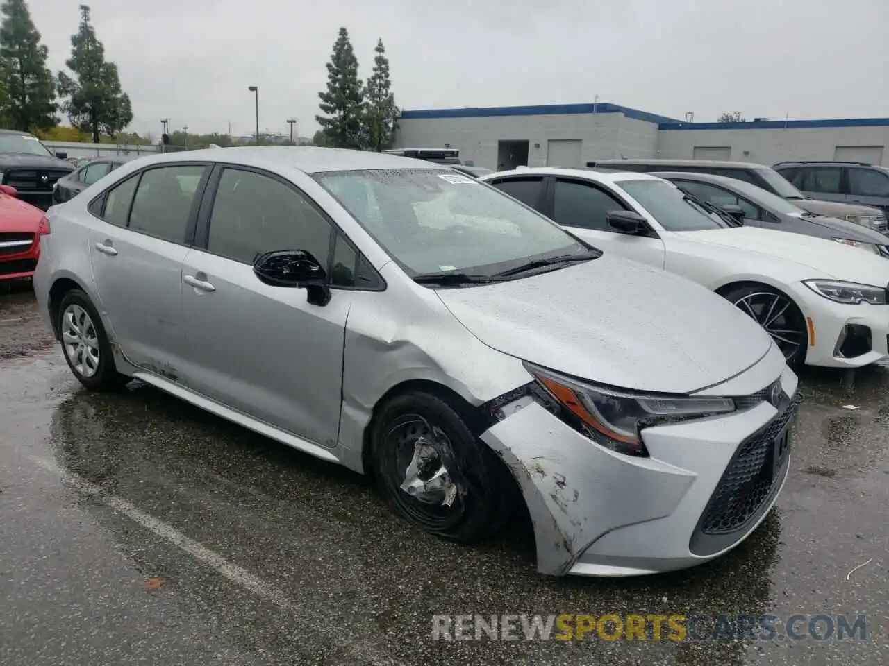 4 Photograph of a damaged car JTDEPMAE9NJ205109 TOYOTA COROLLA 2022