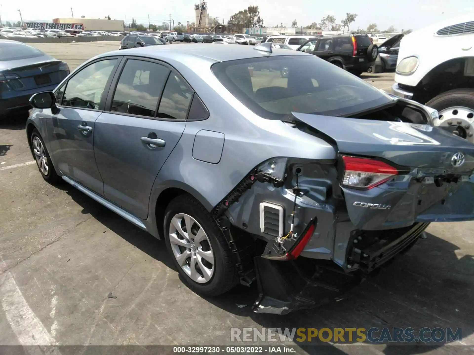 3 Photograph of a damaged car JTDEPMAE9NJ212254 TOYOTA COROLLA 2022