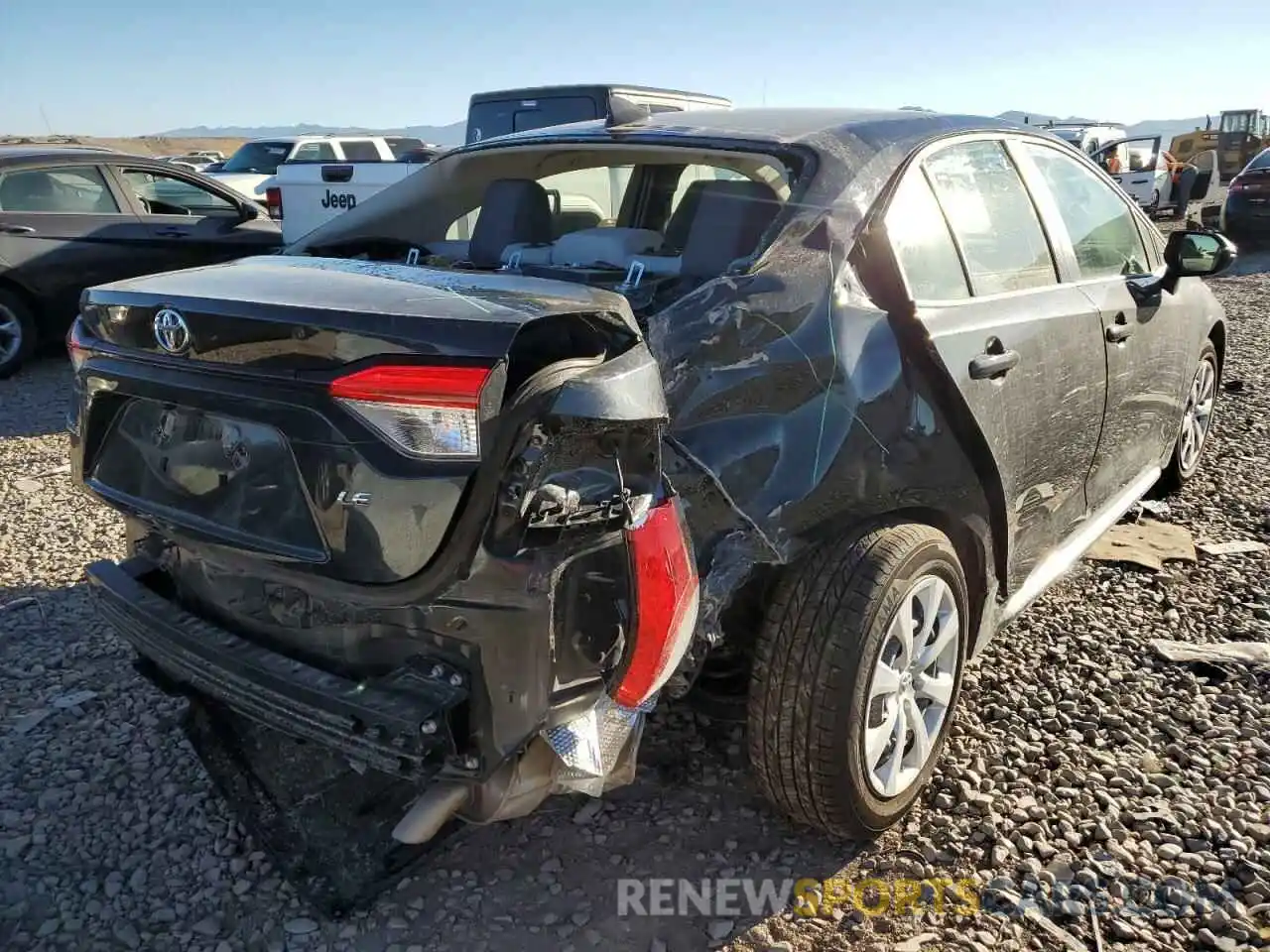 4 Photograph of a damaged car JTDEPMAE9NJ216353 TOYOTA COROLLA 2022