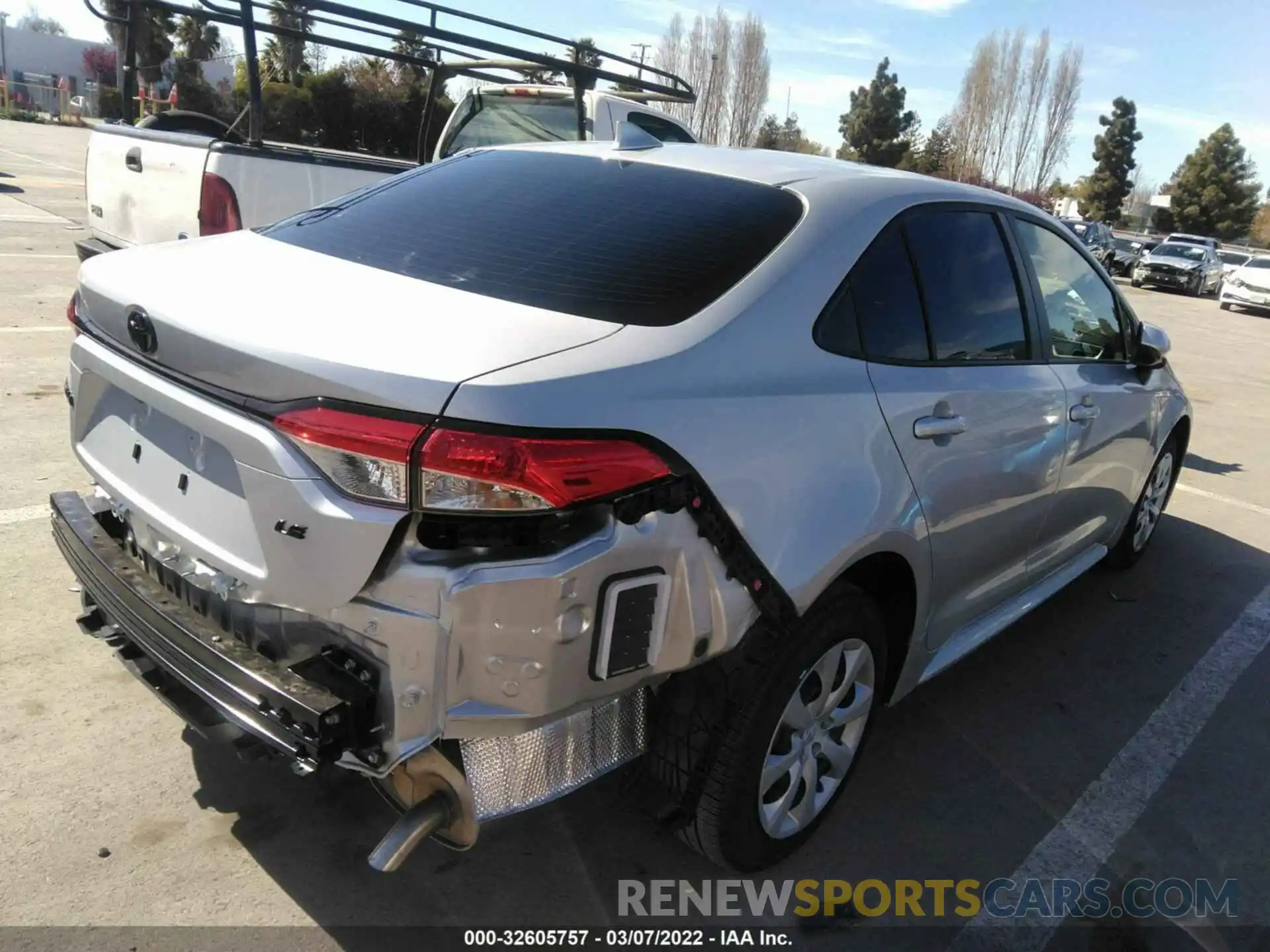 4 Photograph of a damaged car JTDEPMAEXN3006624 TOYOTA COROLLA 2022