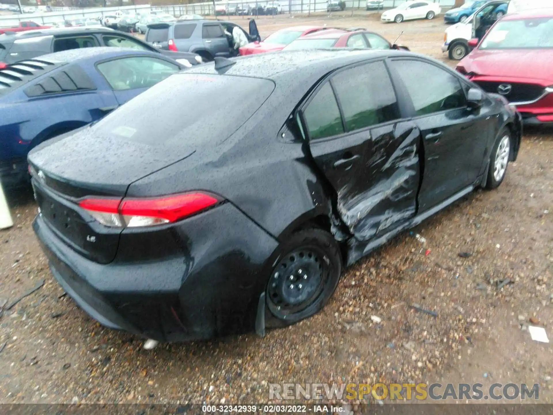 4 Photograph of a damaged car JTDEPMAEXNJ200565 TOYOTA COROLLA 2022