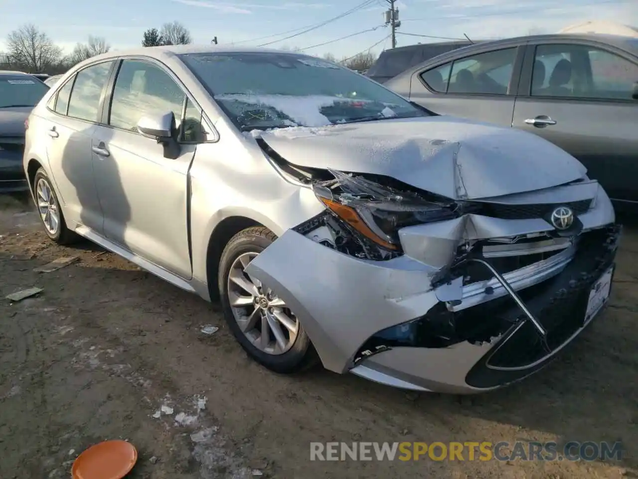 1 Photograph of a damaged car JTDFPMAE4NJ208651 TOYOTA COROLLA 2022