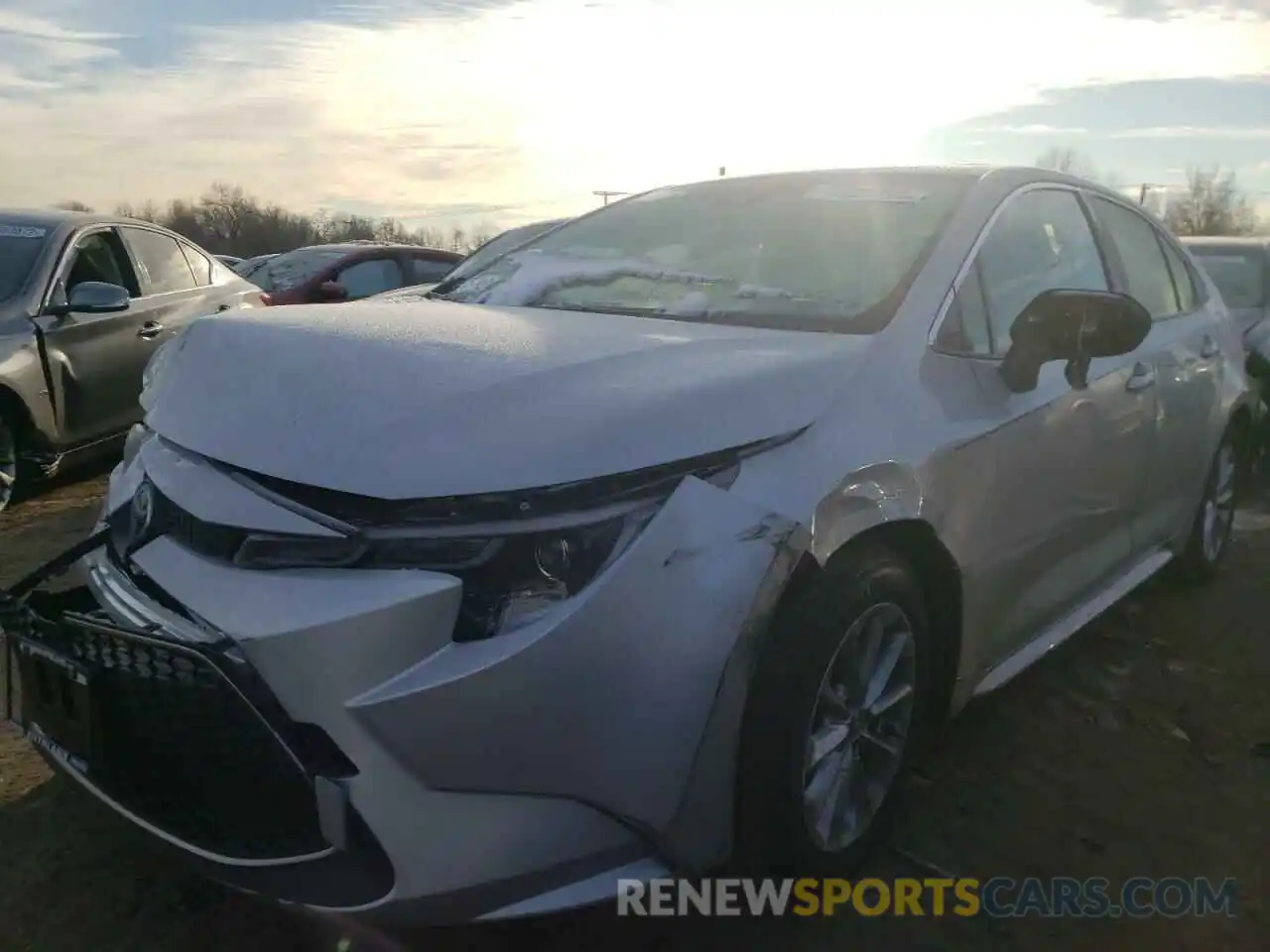 2 Photograph of a damaged car JTDFPMAE4NJ208651 TOYOTA COROLLA 2022