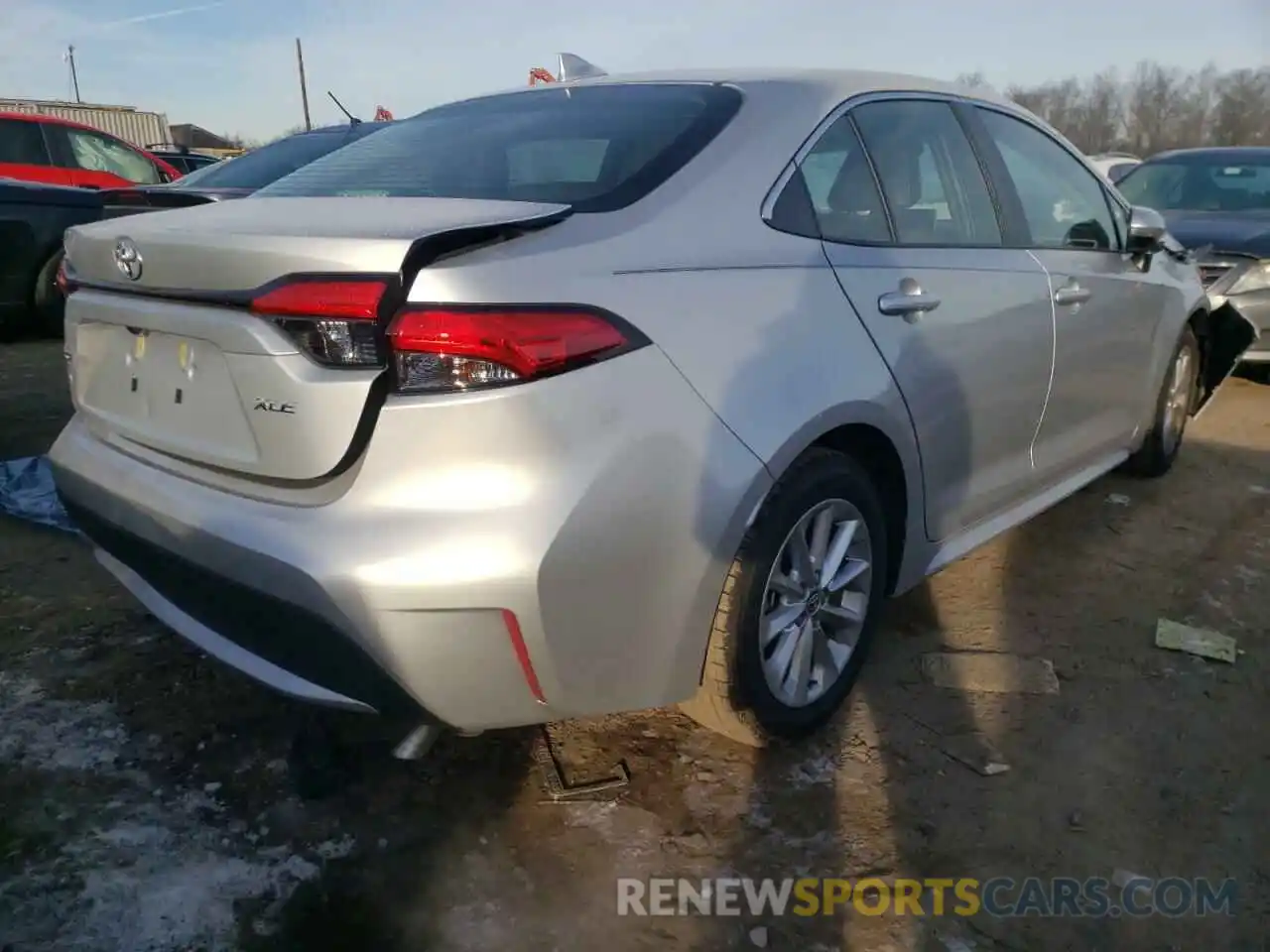 4 Photograph of a damaged car JTDFPMAE4NJ208651 TOYOTA COROLLA 2022