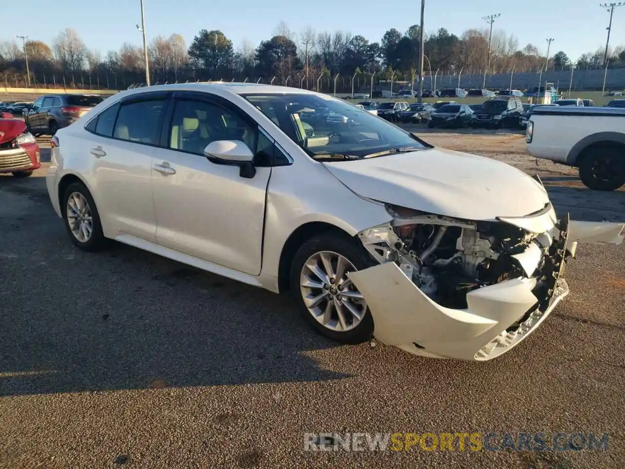 4 Photograph of a damaged car JTDFPMAE8NJ208880 TOYOTA COROLLA 2022