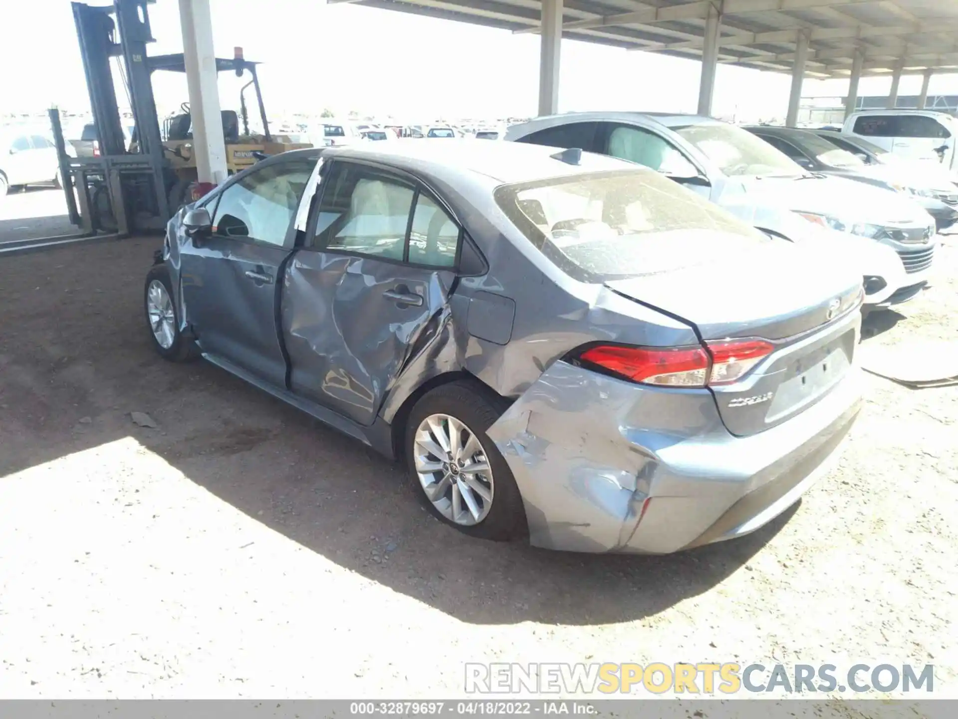 3 Photograph of a damaged car JTDHPMAE5NJ215293 TOYOTA COROLLA 2022