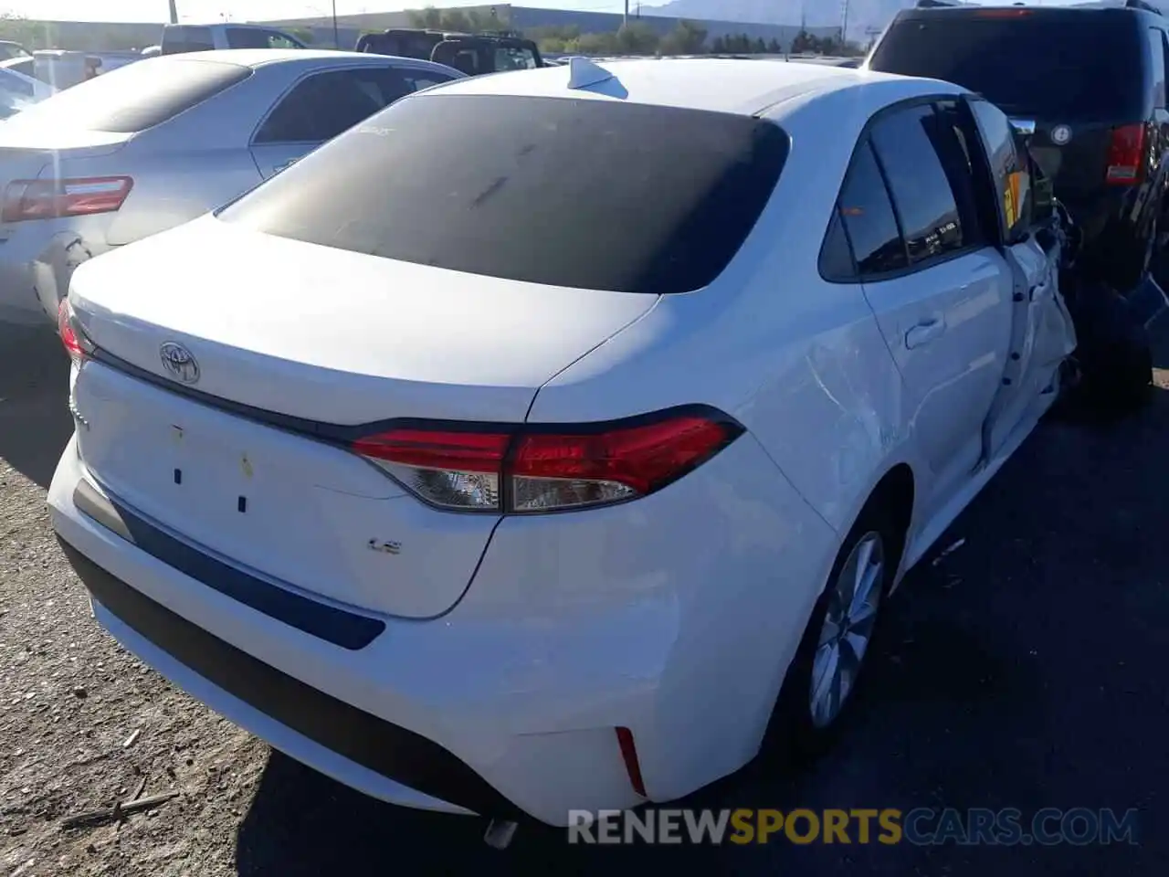 4 Photograph of a damaged car JTDHPMAEXN3009360 TOYOTA COROLLA 2022