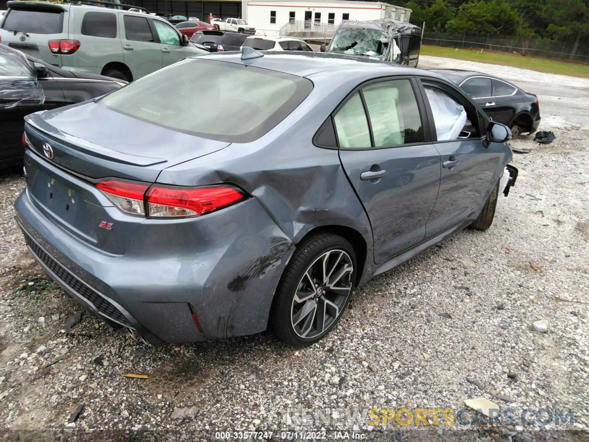 4 Photograph of a damaged car JTDP4MCE6NJ082254 TOYOTA COROLLA 2022