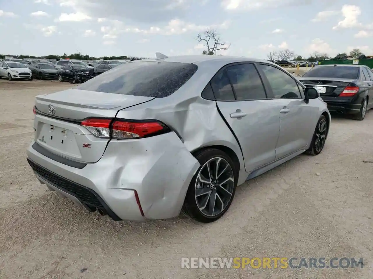 4 Photograph of a damaged car JTDS4MCE1NJ083127 TOYOTA COROLLA 2022