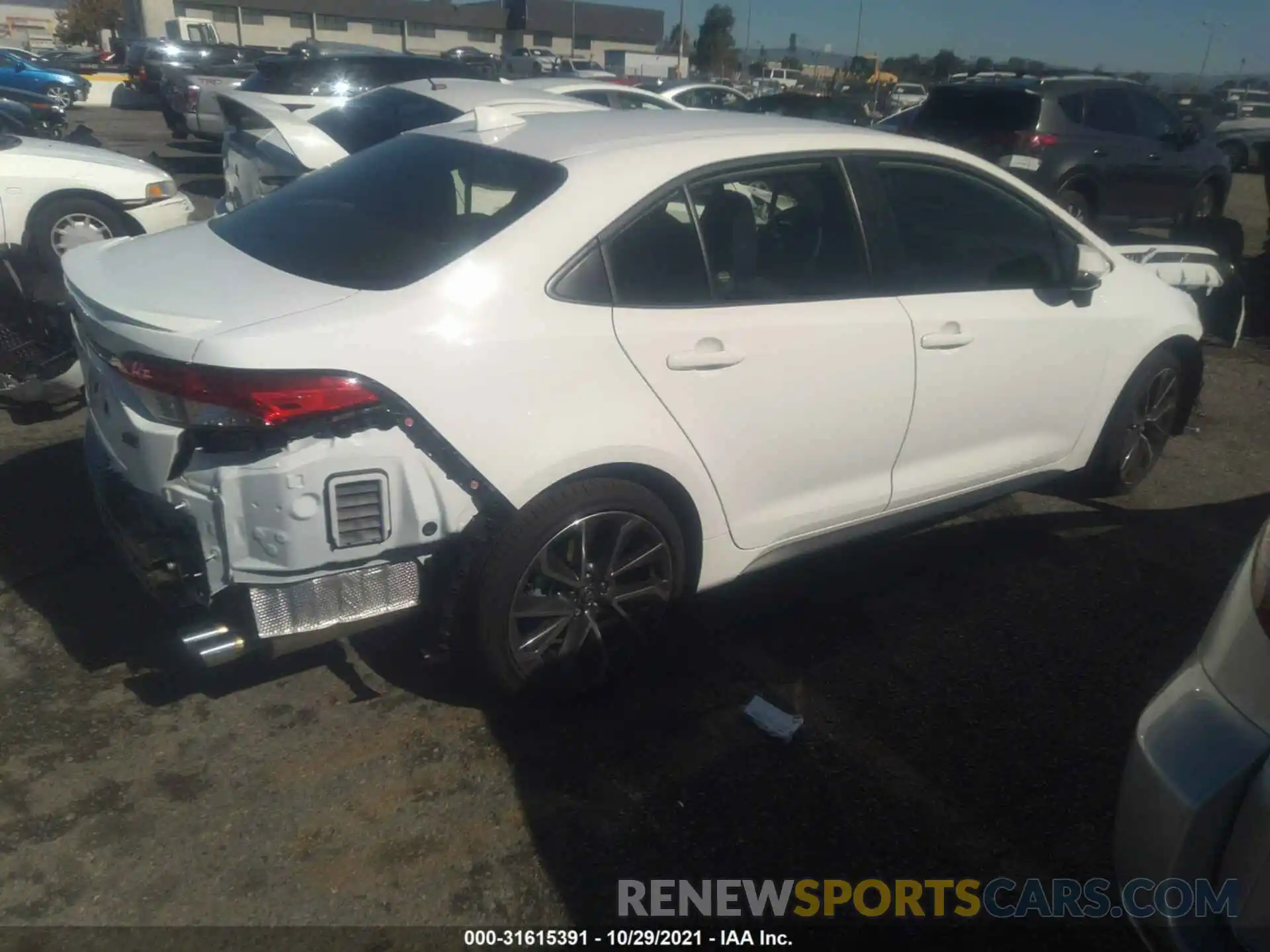 4 Photograph of a damaged car JTDS4MCE2NJ086070 TOYOTA COROLLA 2022