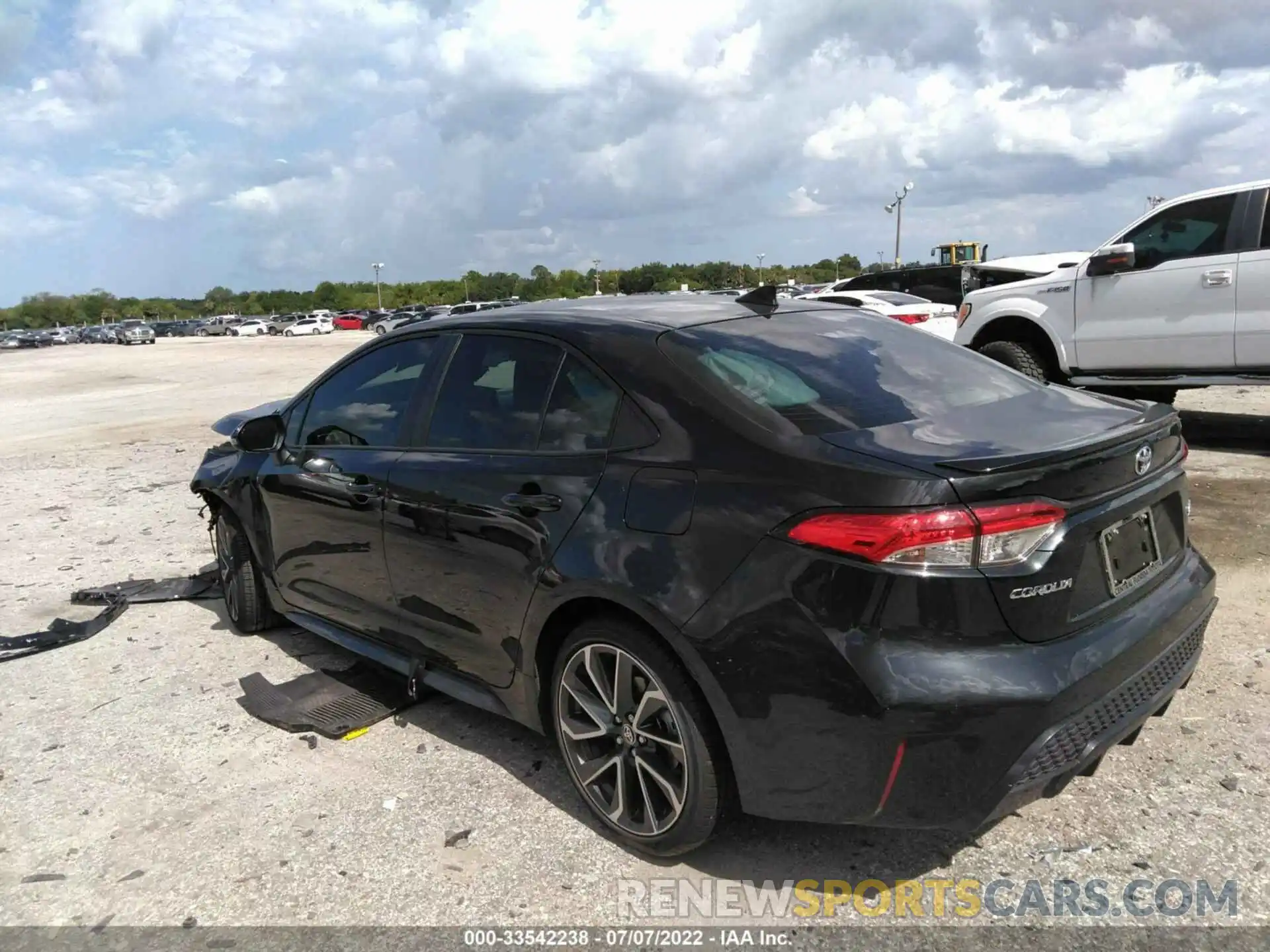 3 Photograph of a damaged car JTDS4MCE3NJ091066 TOYOTA COROLLA 2022