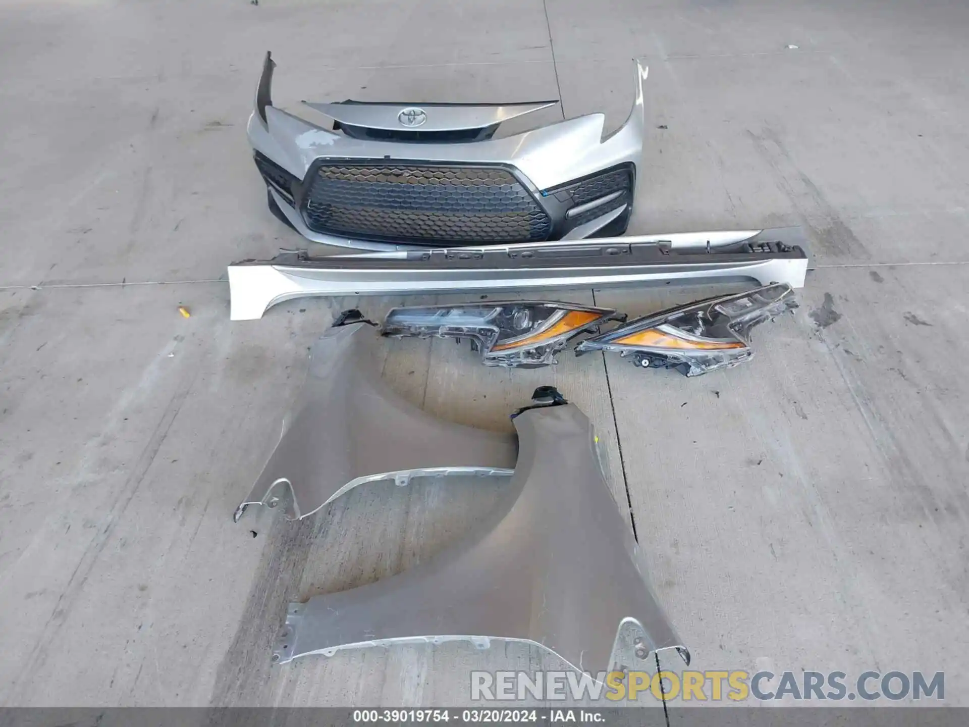 12 Photograph of a damaged car JTDS4MCE5NJ087309 TOYOTA COROLLA 2022