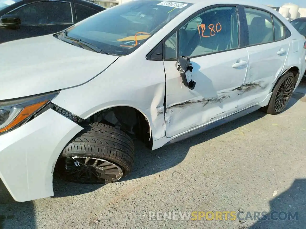 9 Photograph of a damaged car JTDS4MCE7N3505020 TOYOTA COROLLA 2022